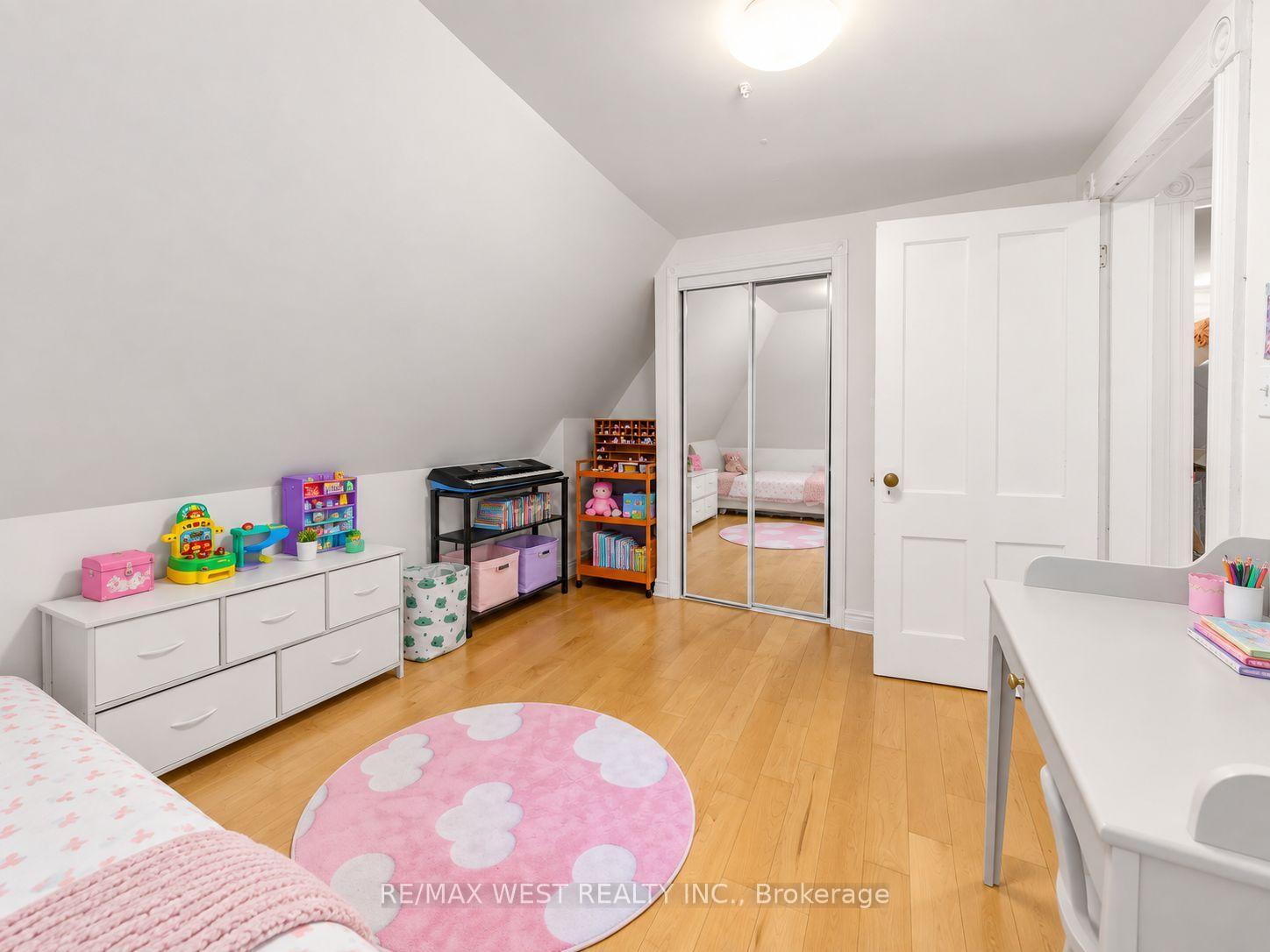 Photo 22 of 284 Lisgar Street, Toronto, Little Portugal — HOMEH