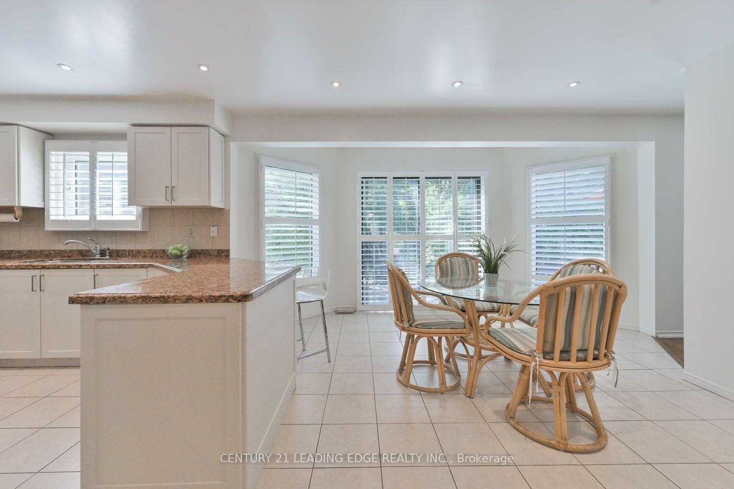 Photo 13 of 14 Montrose Crescent, Markham, Unionville — HOMEH