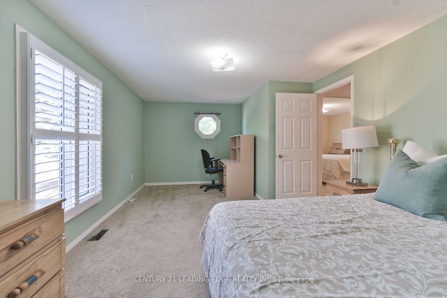Photo 32 of 14 Montrose Crescent, Markham, Unionville — HOMEH