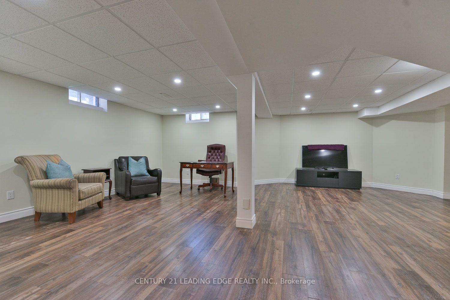 Photo 36 of 14 Montrose Crescent, Markham, Unionville — HOMEH