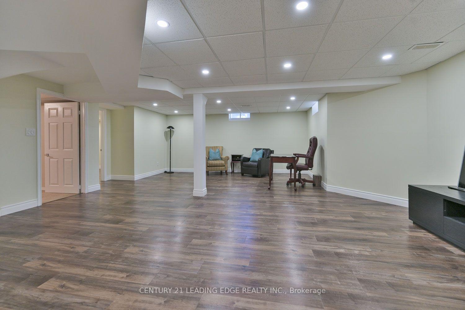 Photo 37 of 14 Montrose Crescent, Markham, Unionville — HOMEH