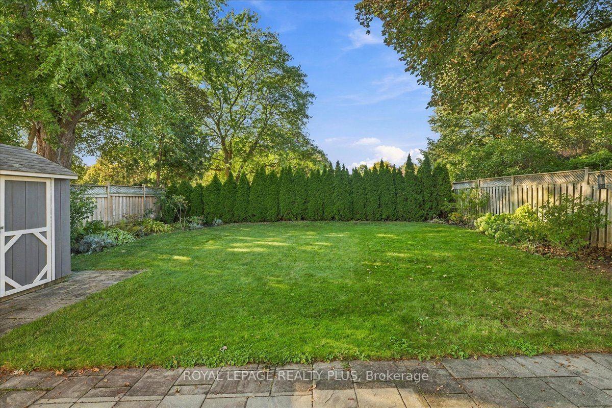Photo 25 of 1865 Barsuda Drive, Mississauga, Clarkson — HOMEH