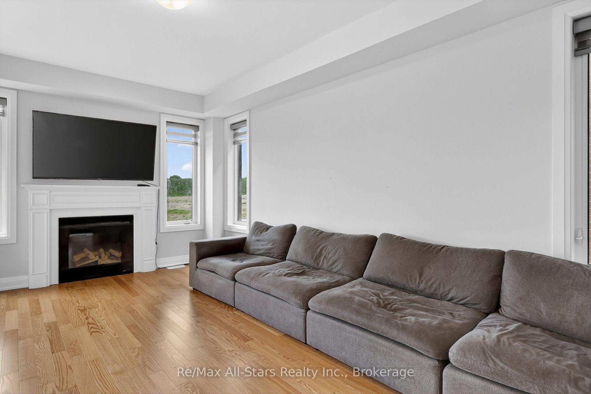 Photo 6 of 175 St. Joseph Road, Kawartha Lakes, Lindsay — HOMEH