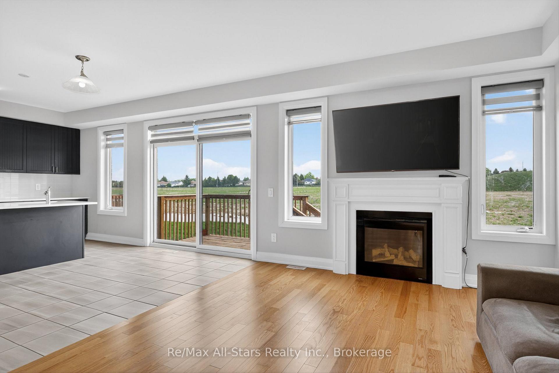 Photo 7 of 175 St. Joseph Road, Kawartha Lakes, Lindsay — HOMEH
