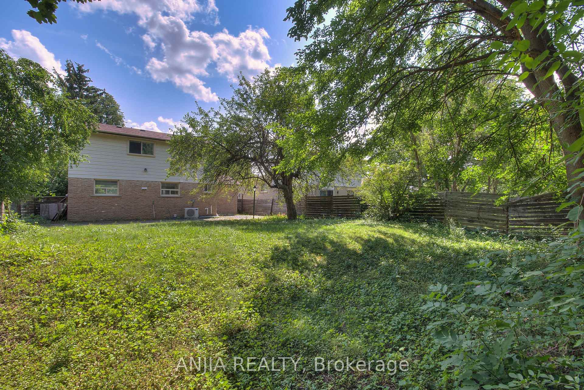 Photo 16 of 14 Cherrystone Drive, North York, Hillcrest Village — HOMEH