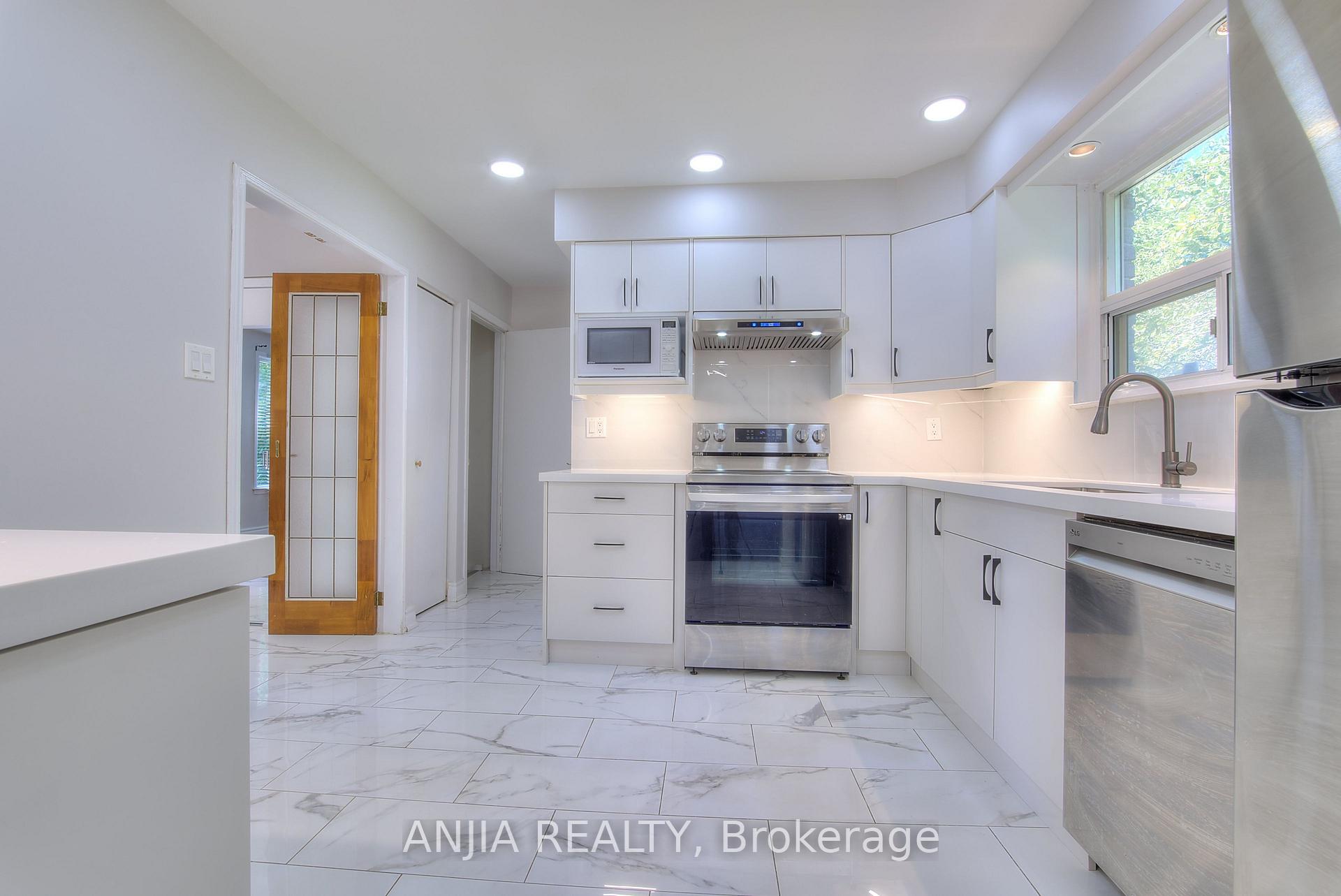 Photo 24 of 14 Cherrystone Drive, North York, Hillcrest Village — HOMEH