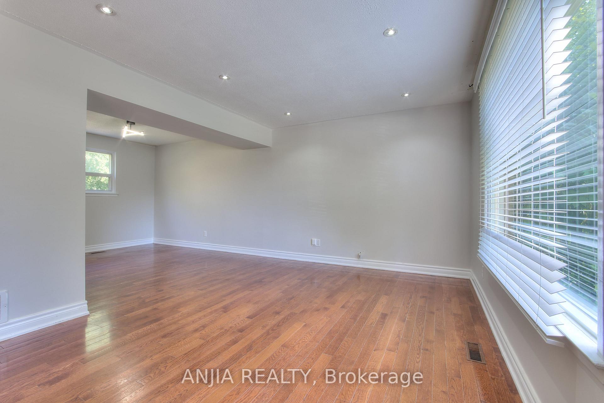Photo 25 of 14 Cherrystone Drive, North York, Hillcrest Village — HOMEH