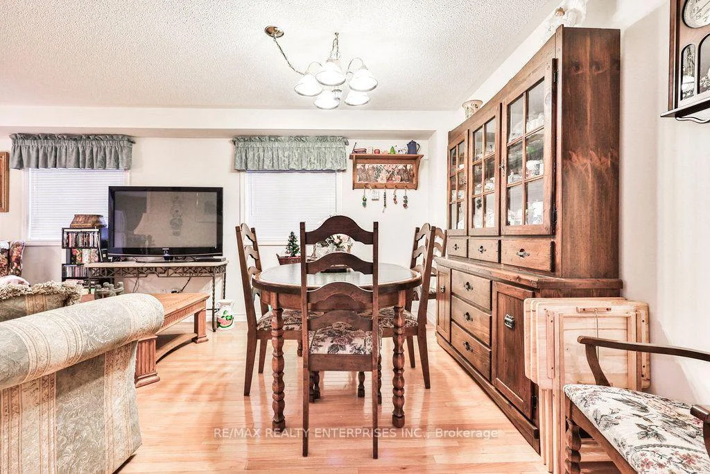 Photo 20 of 3 Jack Kenny Court, Caledon, Bolton West — HOMEH
