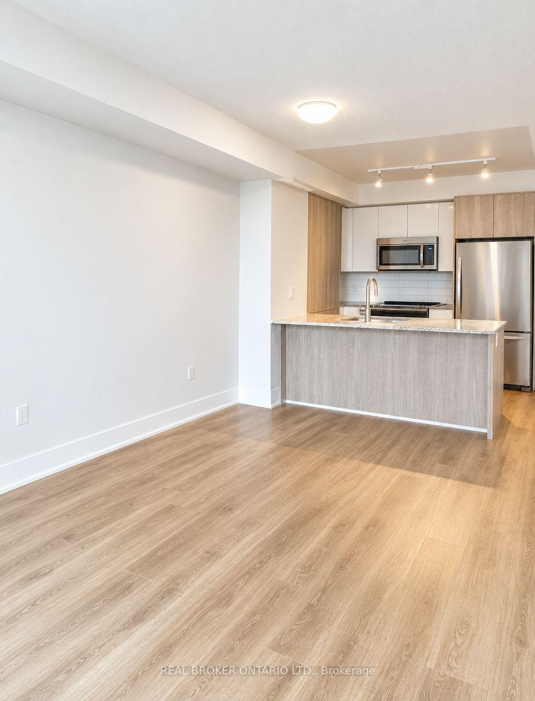 Photo 3 of Unit 708, 9 Valhalla Inn Road, Etobicoke, Islington-City Centre West — HOMEH
