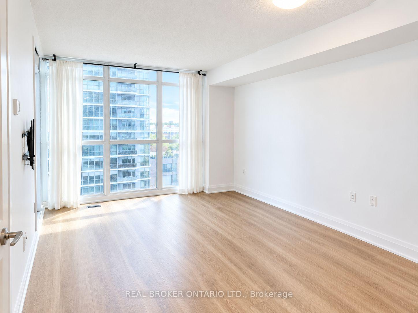 Photo 4 of Unit 708, 9 Valhalla Inn Road, Etobicoke, Islington-City Centre West — HOMEH