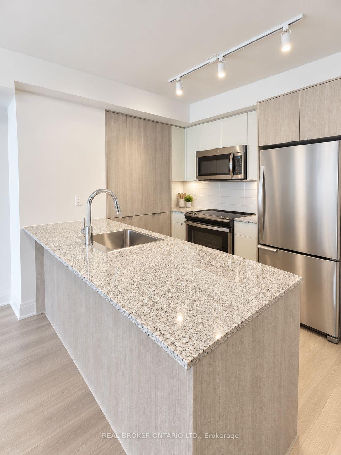 Photo 7 of Unit 708, 9 Valhalla Inn Road, Etobicoke, Islington-City Centre West — HOMEH