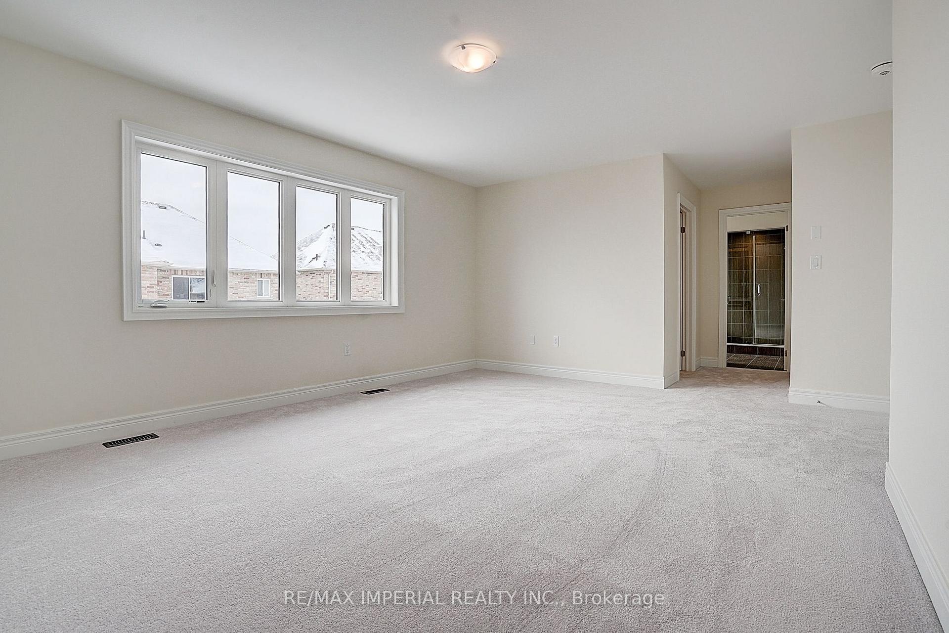 Photo 22 of 39 Bostock Drive, Georgina, Keswick South — HOMEH