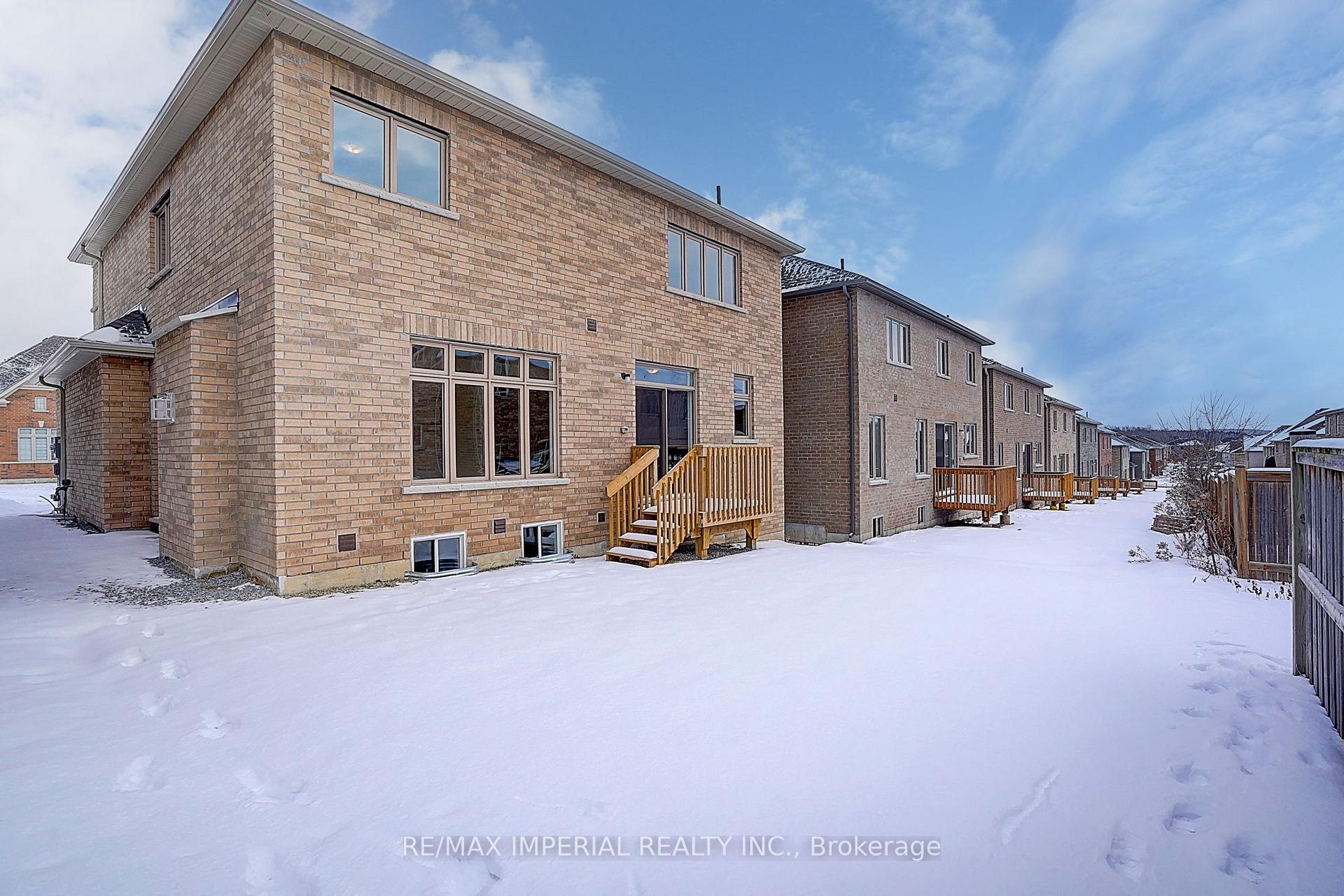 Photo 39 of 39 Bostock Drive, Georgina, Keswick South — HOMEH