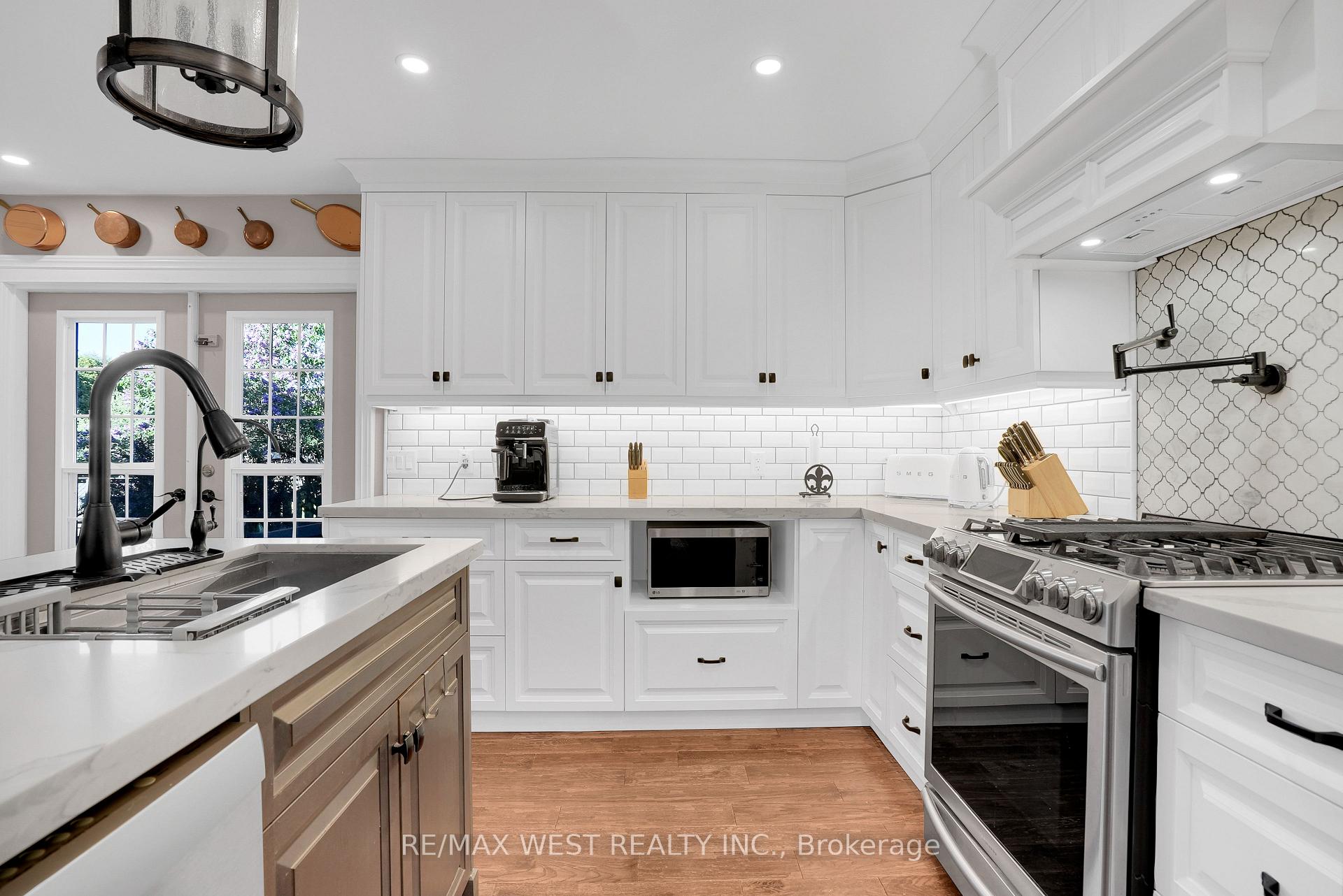 Photo 8 of 23 Mckibbon Avenue, Amaranth, Rural Amaranth — HOMEH