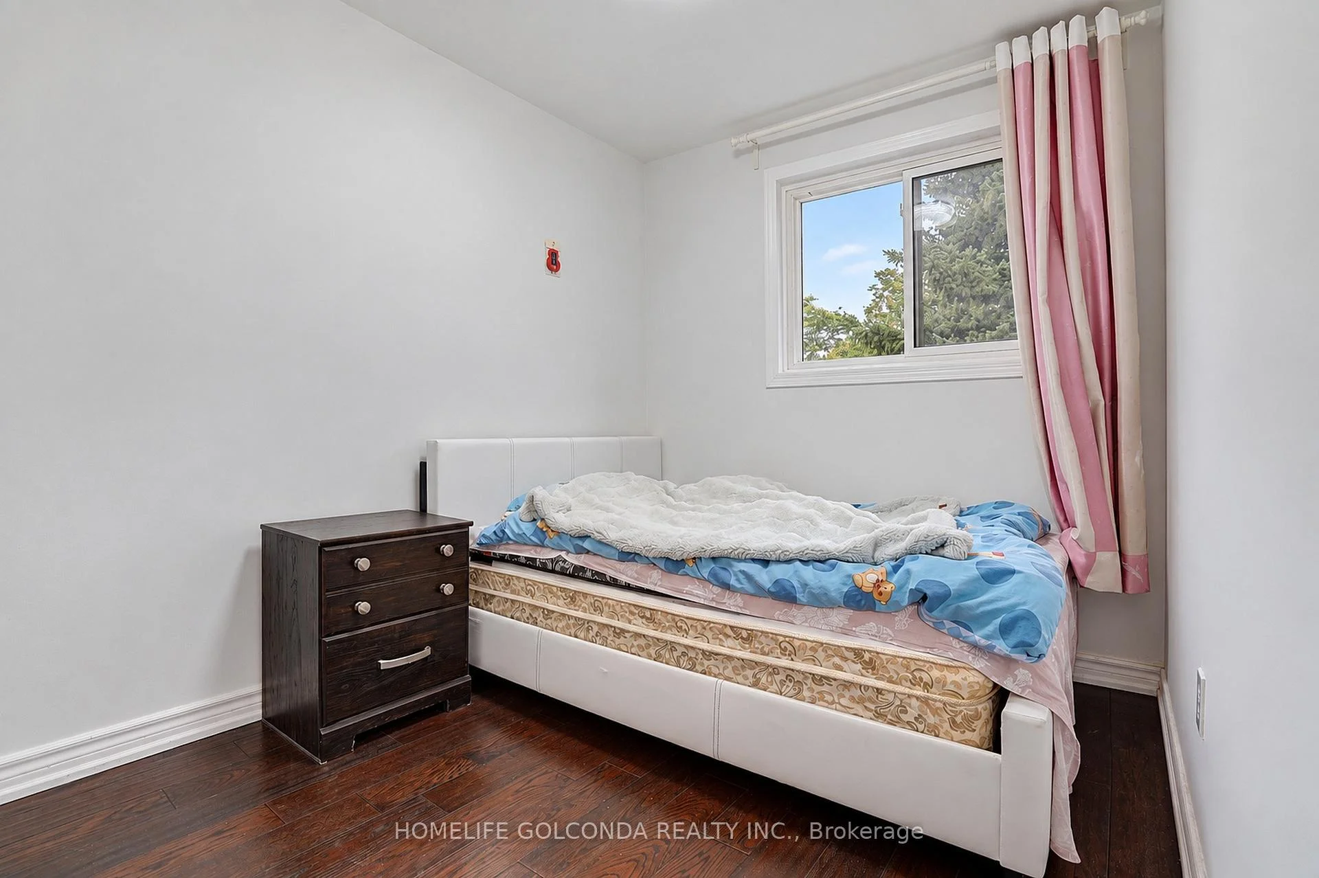 Photo 26 of 258 Hollyberry Trail, North York, Hillcrest Village — HOMEH
