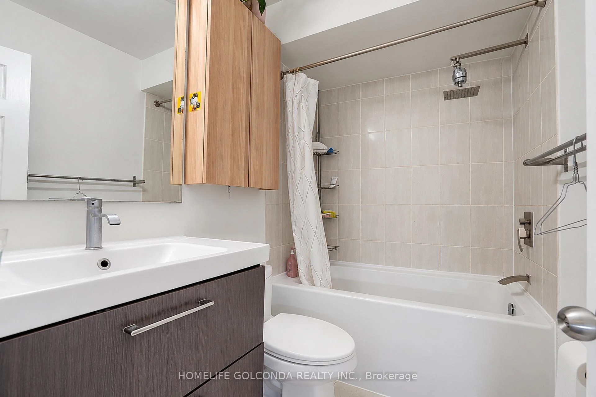 Photo 29 of 258 Hollyberry Trail, North York, Hillcrest Village — HOMEH