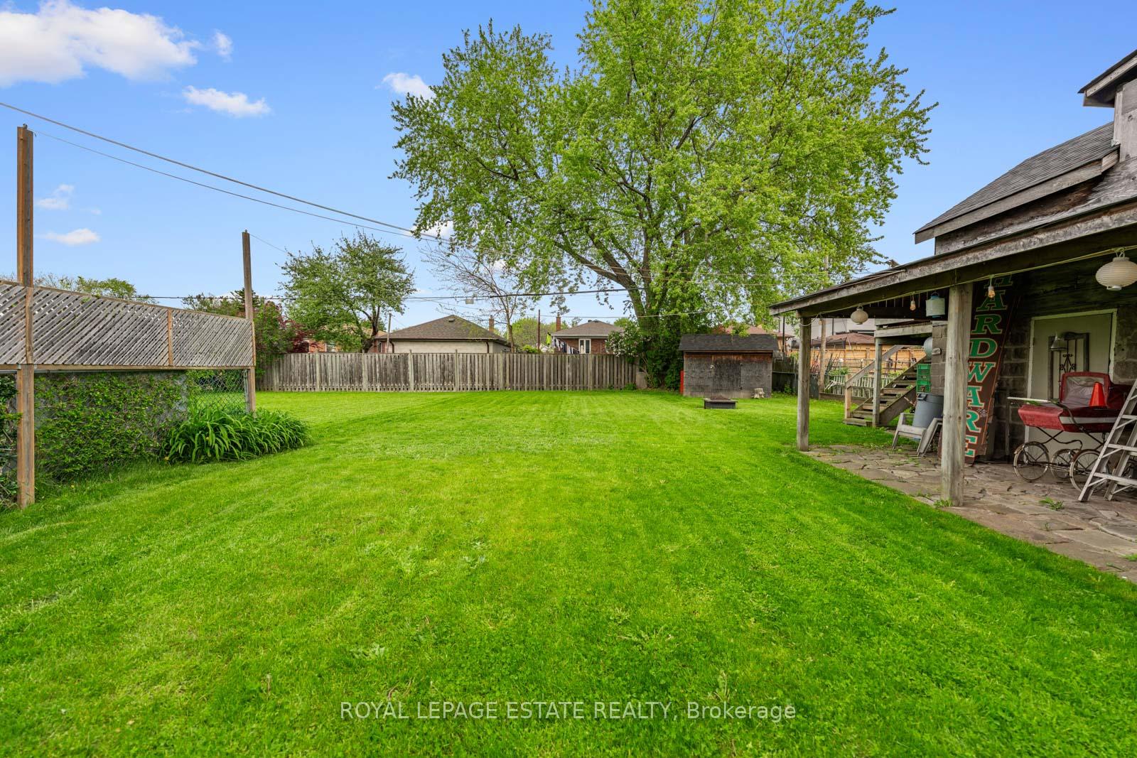 Photo 40 of 601 Pharmacy Avenue, Scarborough, Clairlea-Birchmount — HOMEH