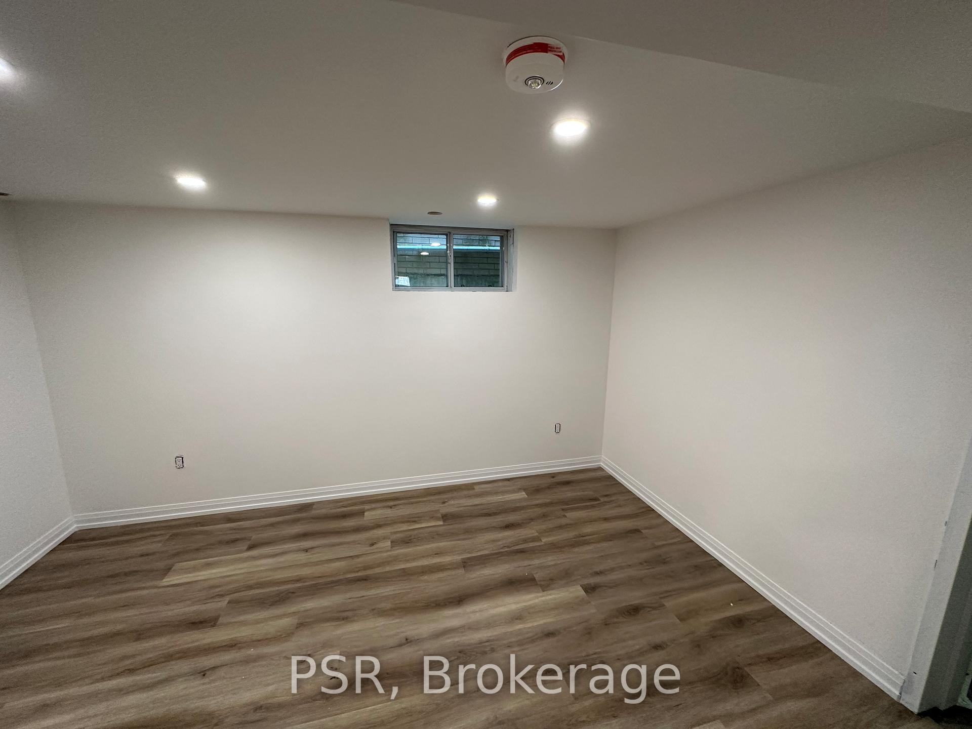 Photo 5 of Unit Lower, 25 Coulson Avenue, Toronto, Forest Hill South — HOMEH