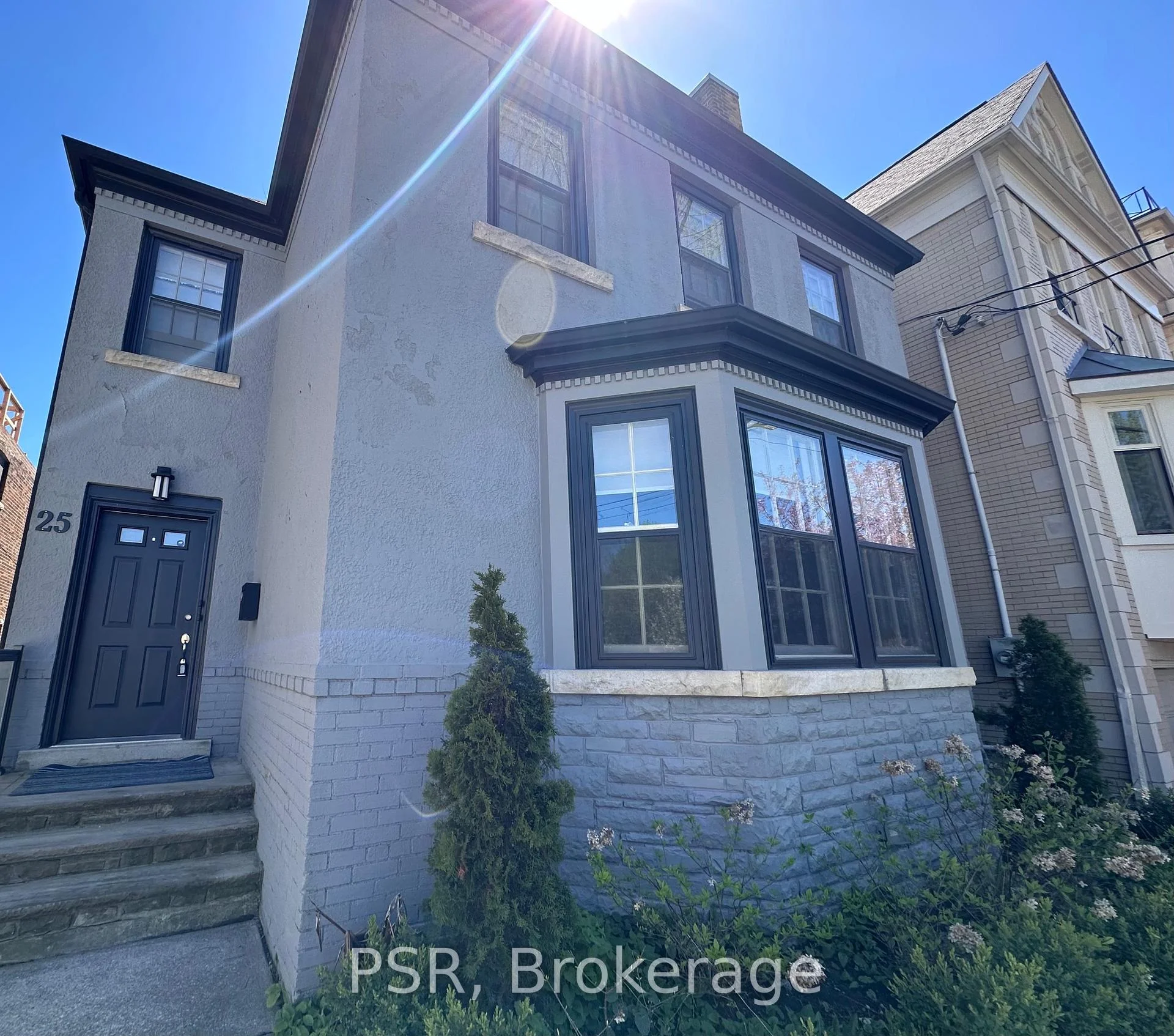 Photo of Unit Lower, 25 Coulson Avenue