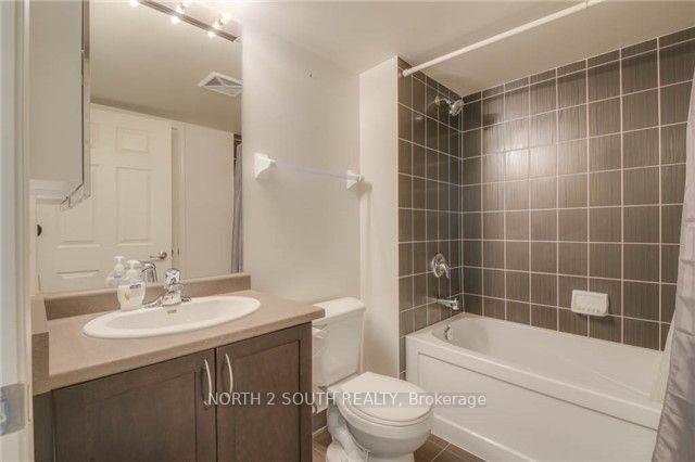Photo 14 of Unit 712, 25 Lower Simcoe Street, Toronto, Waterfront Communities — HOMEH