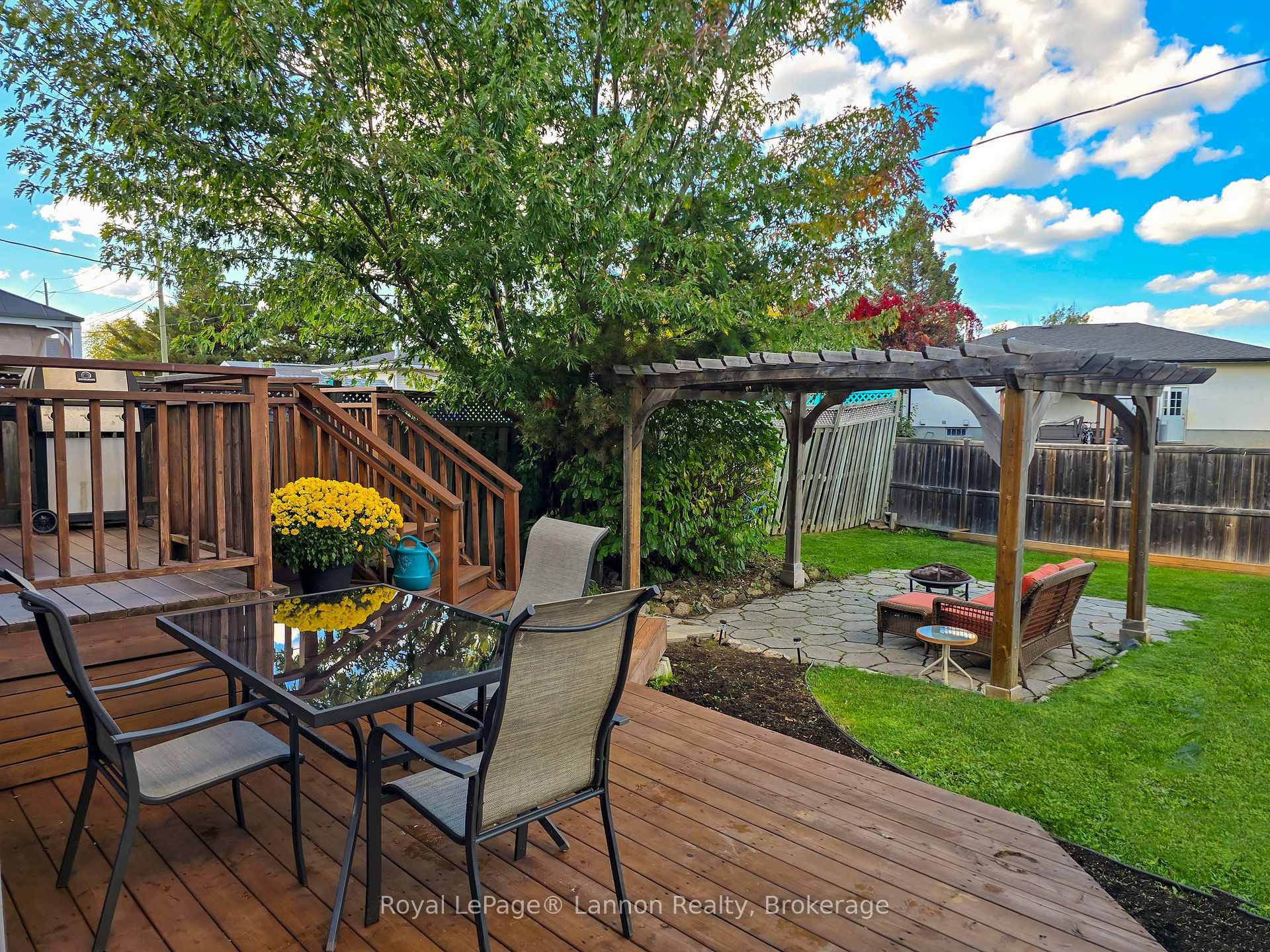 Photo 9 of 115 Newberry Crescent, Thunder Bay, Northwood Park — HOMEH