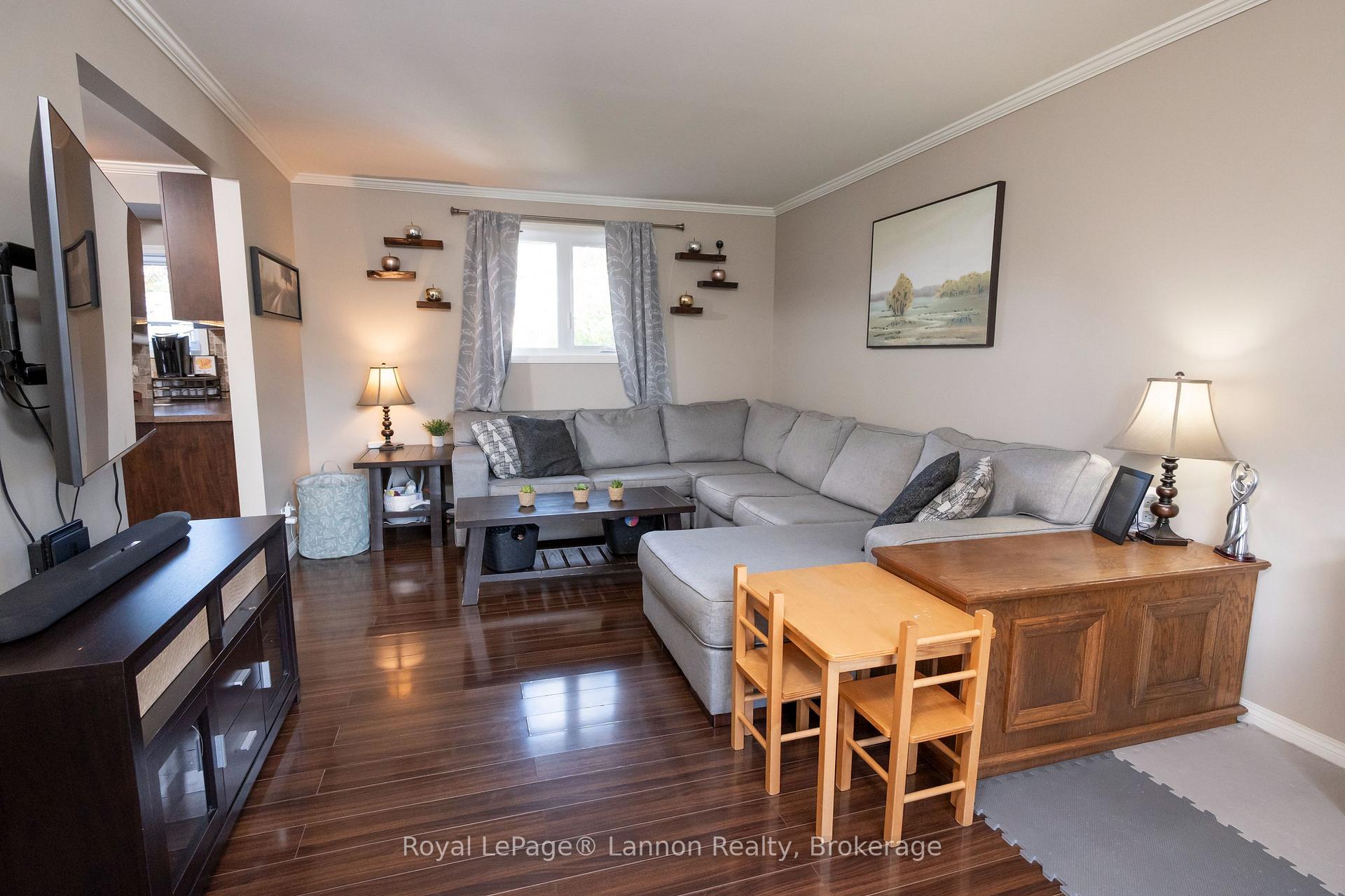 Photo 13 of 115 Newberry Crescent, Thunder Bay, Northwood Park — HOMEH