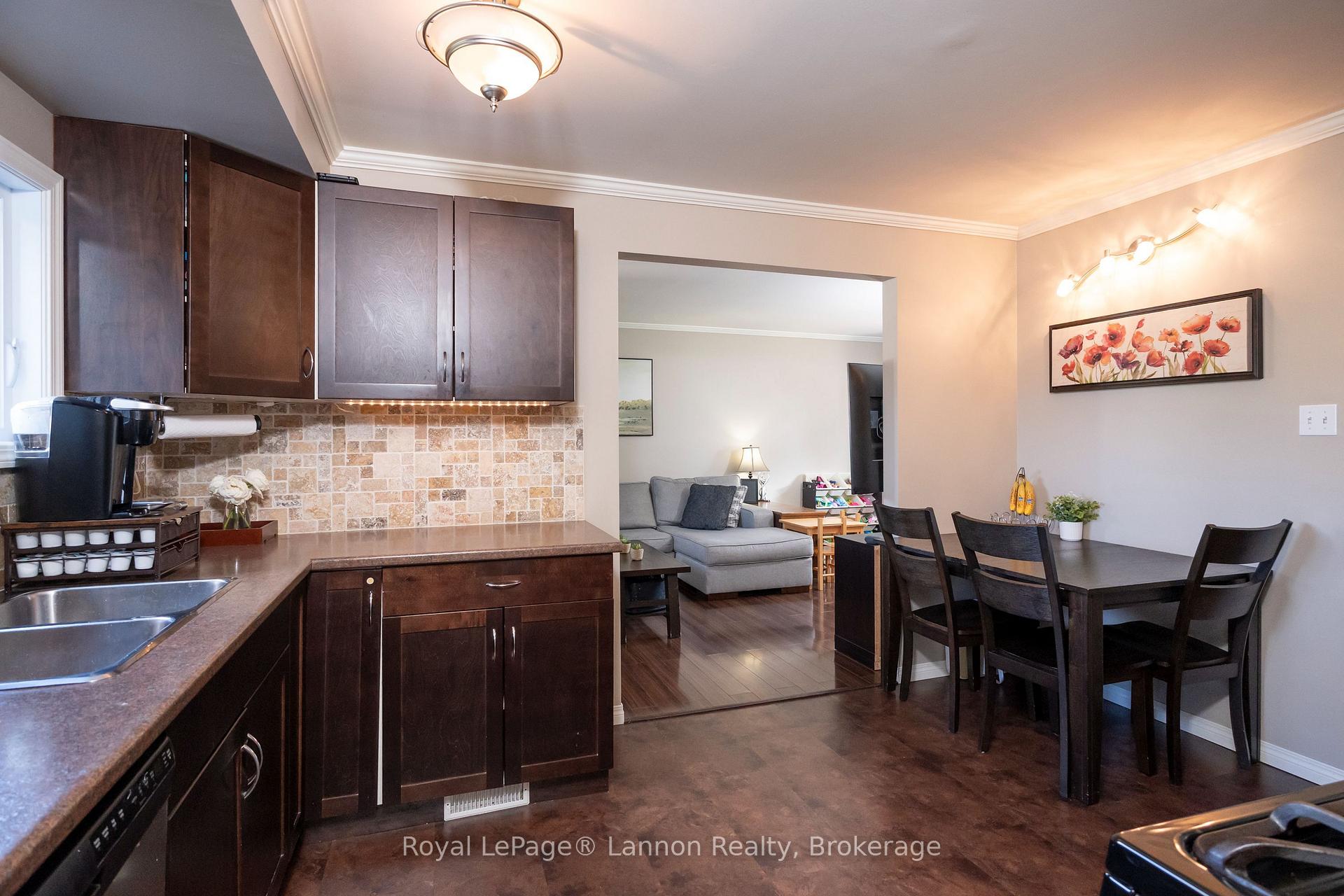 Photo 20 of 115 Newberry Crescent, Thunder Bay, Northwood Park — HOMEH