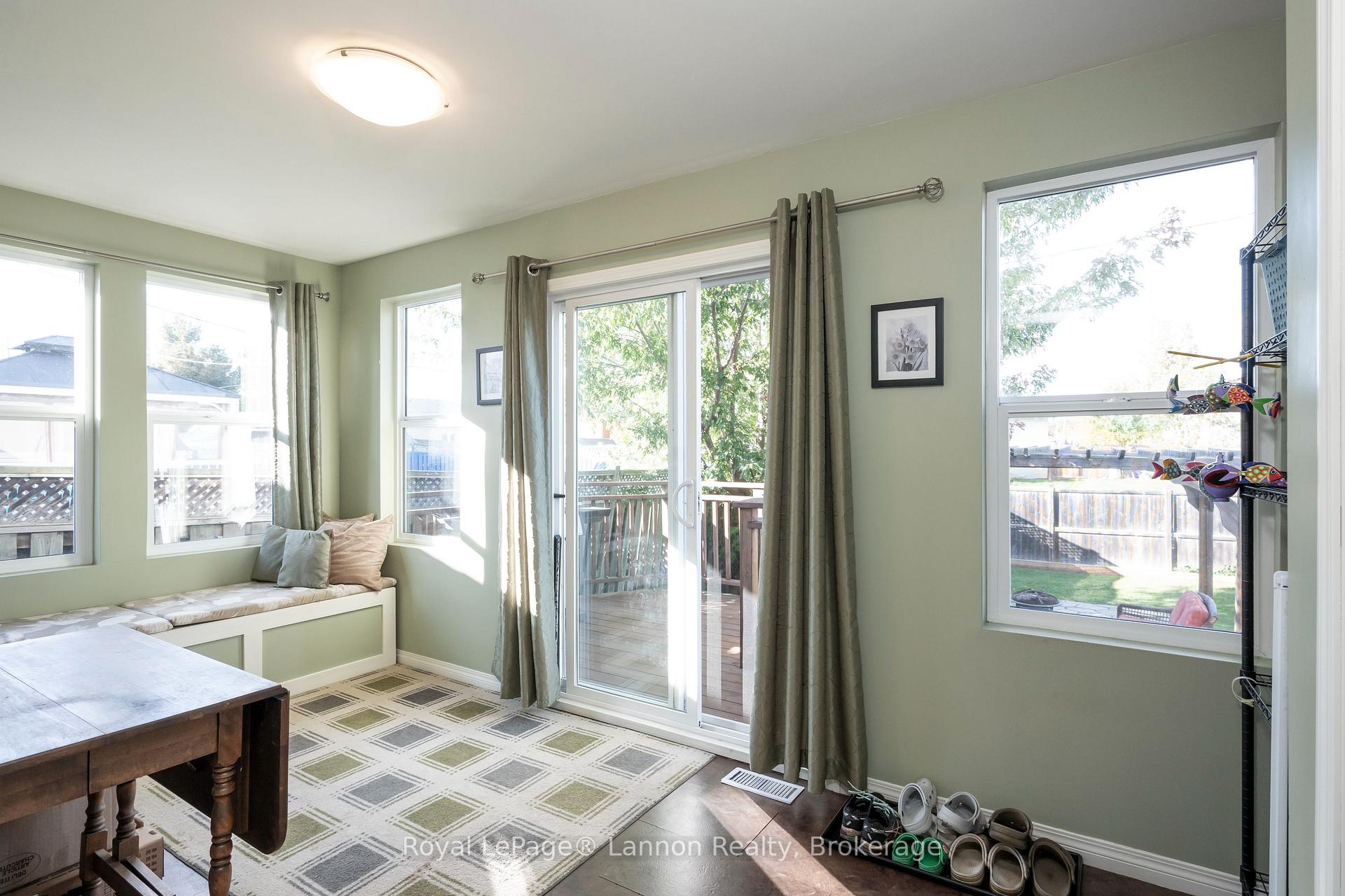 Photo 32 of 115 Newberry Crescent, Thunder Bay, Northwood Park — HOMEH