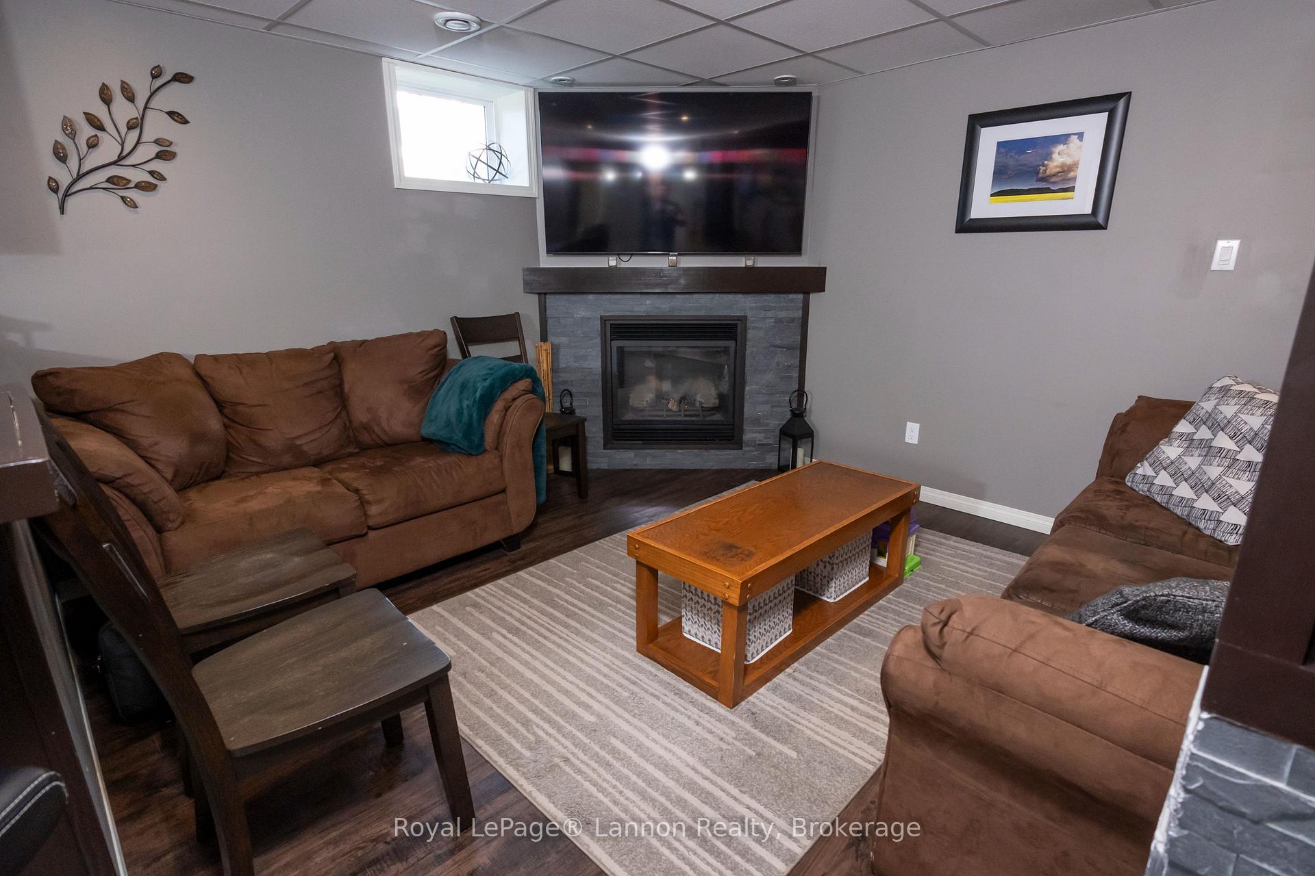 Photo 36 of 115 Newberry Crescent, Thunder Bay, Northwood Park — HOMEH