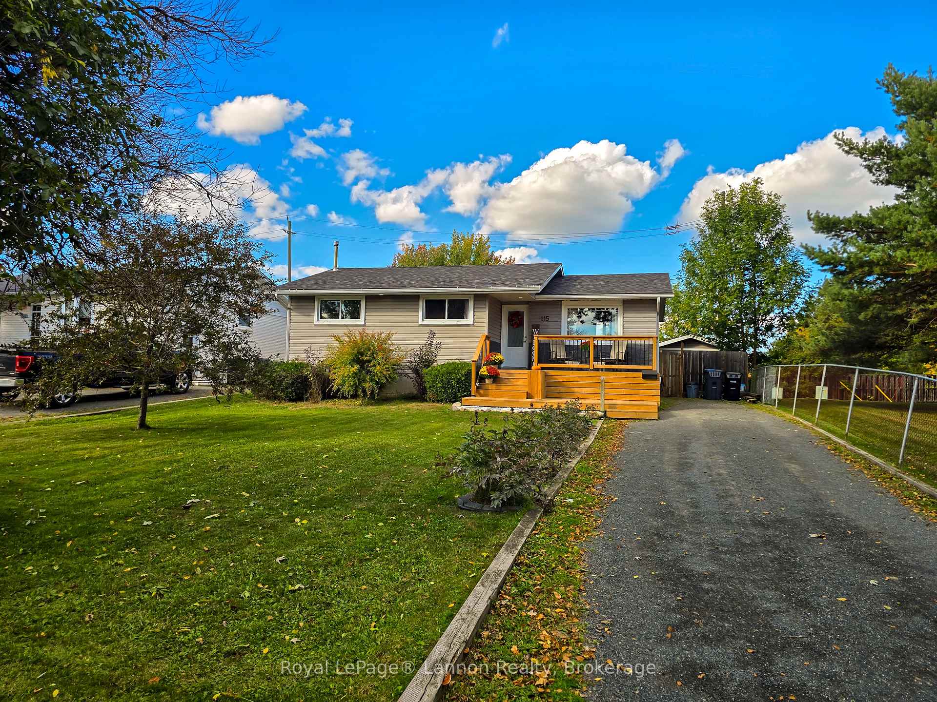 Photo 46 of 115 Newberry Crescent, Thunder Bay, Northwood Park — HOMEH