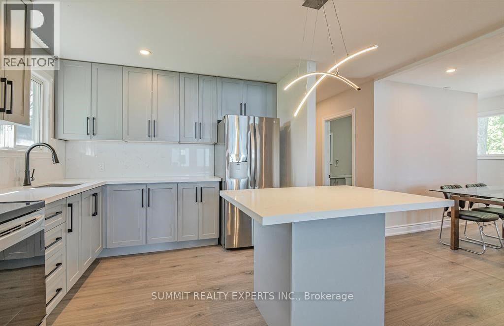 Photo 13 of 262 Cotterie Park, Leamington — HOMEH