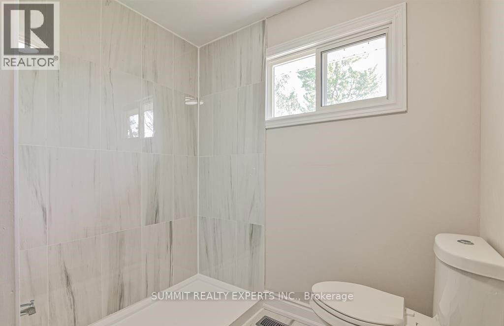 Photo 25 of 262 Cotterie Park, Leamington — HOMEH
