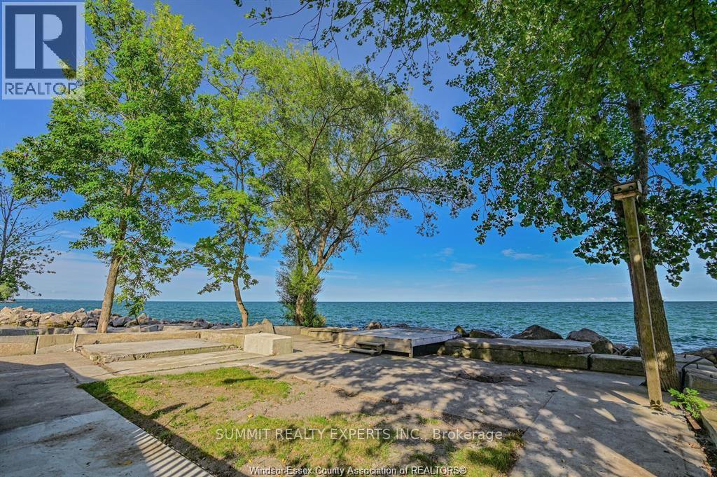Photo 38 of 262 Cotterie Park, Leamington — HOMEH