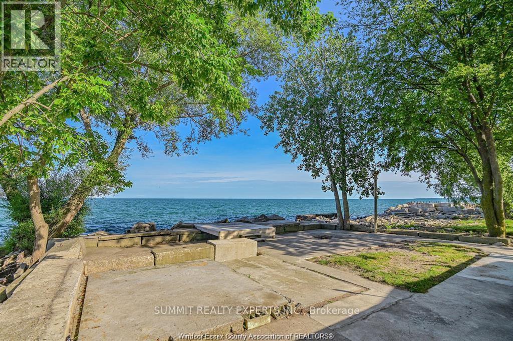 Photo 39 of 262 Cotterie Park, Leamington — HOMEH