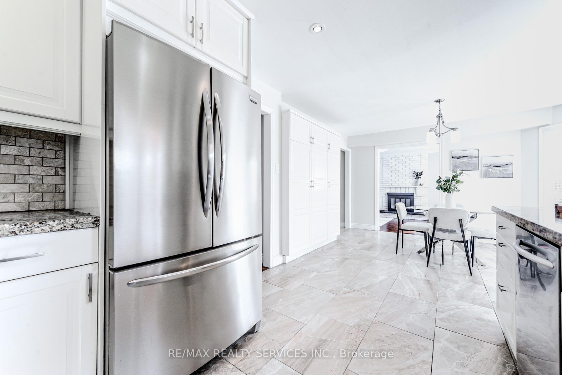 Photo 20 of 10 St Mark Place, Brampton, Northwood Park — HOMEH