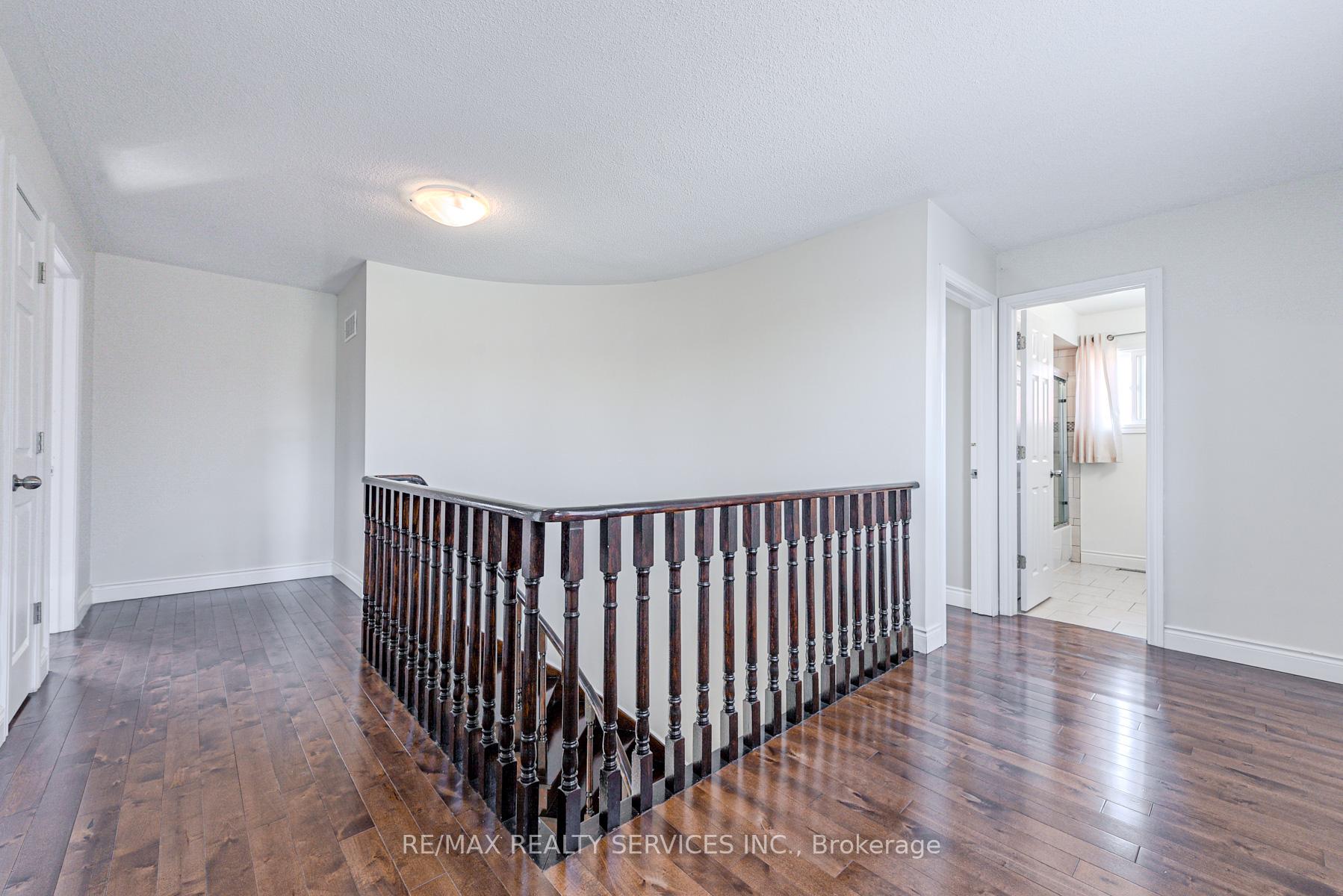 Photo 28 of 10 St Mark Place, Brampton, Northwood Park — HOMEH