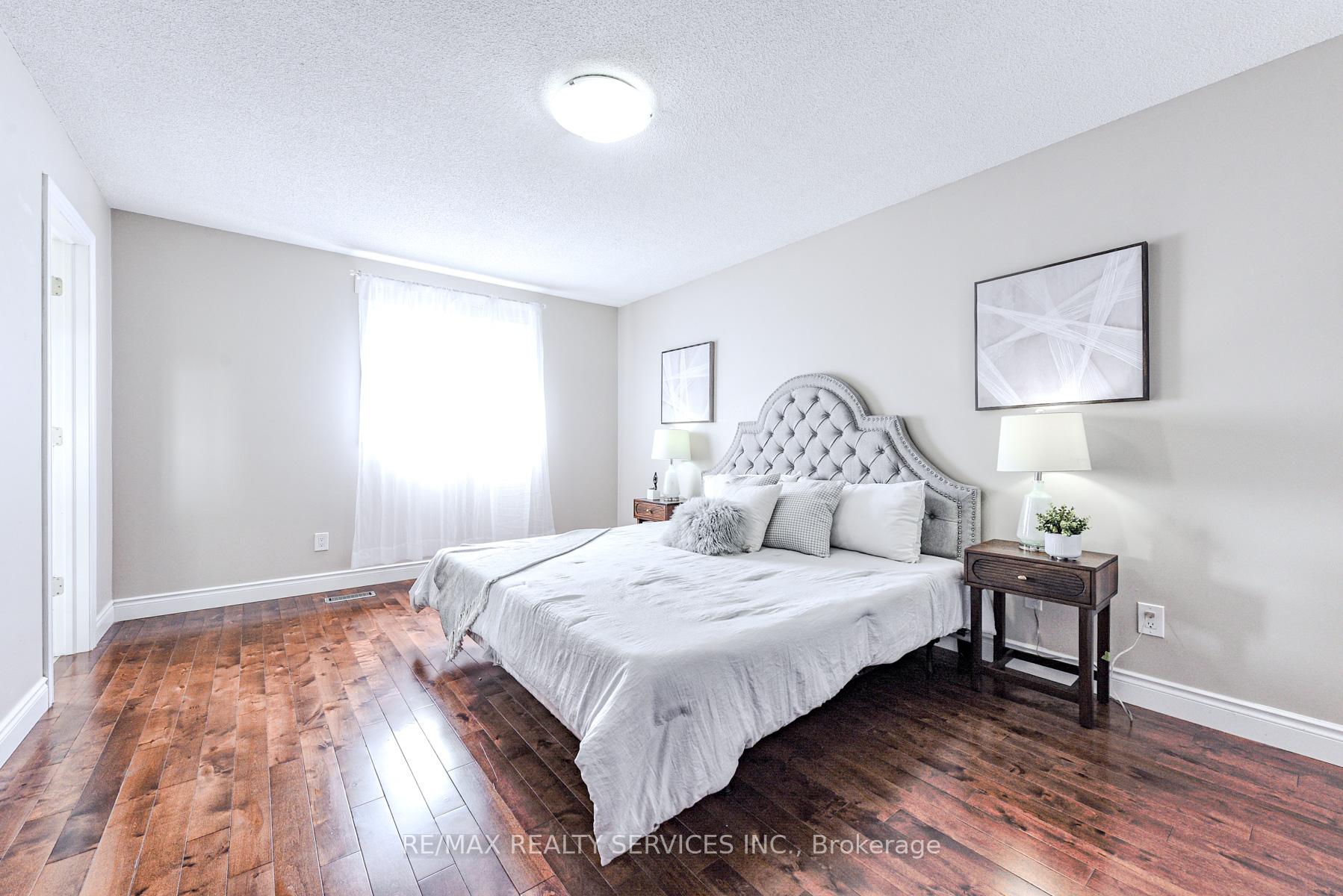 Photo 29 of 10 St Mark Place, Brampton, Northwood Park — HOMEH