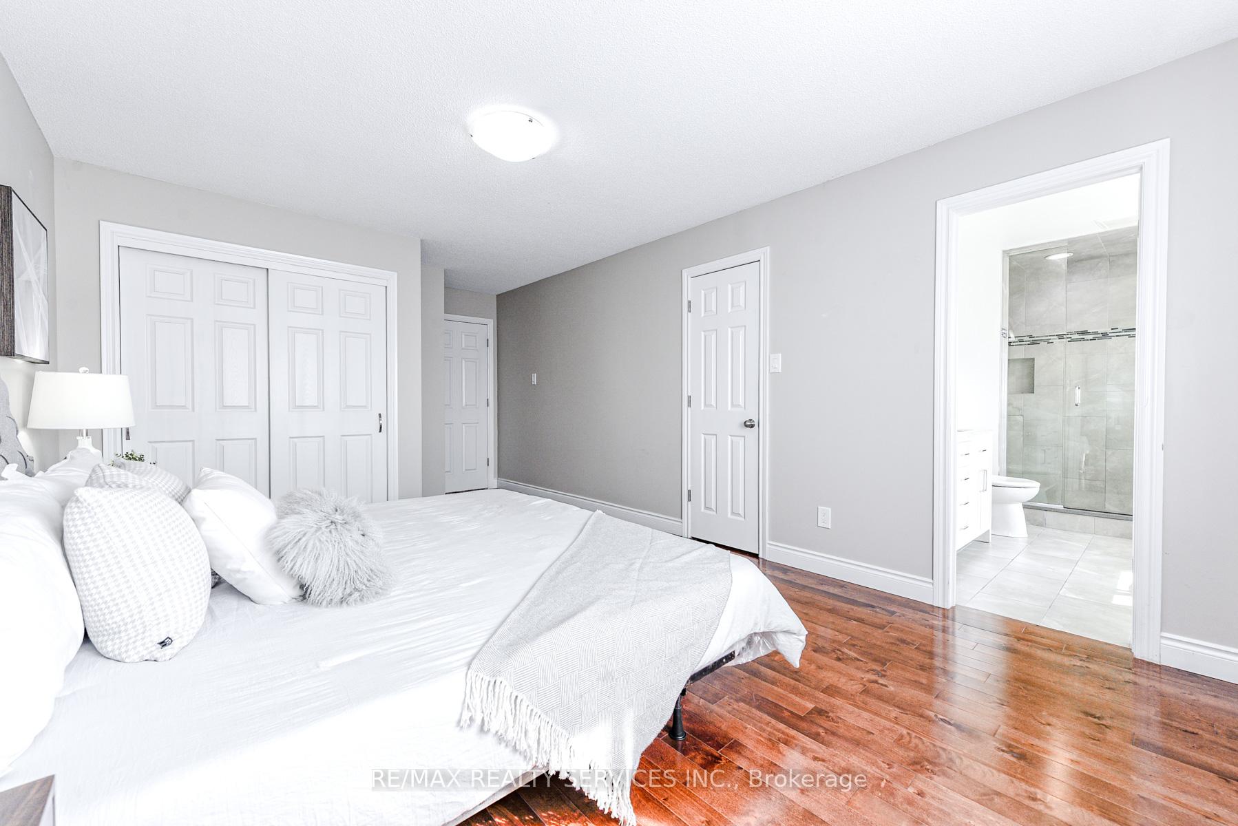 Photo 31 of 10 St Mark Place, Brampton, Northwood Park — HOMEH