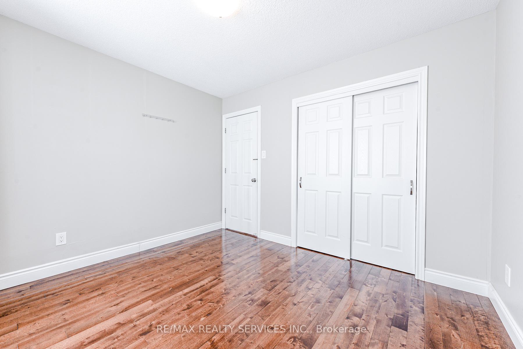 Photo 43 of 10 St Mark Place, Brampton, Northwood Park — HOMEH
