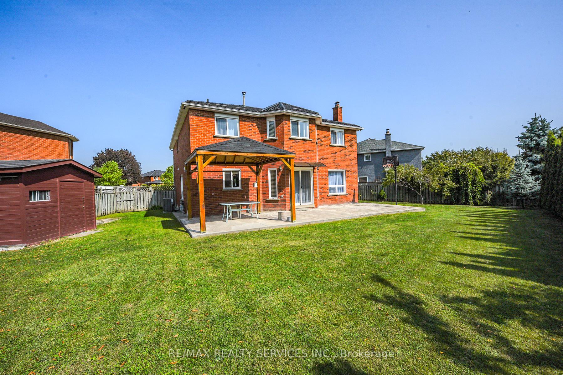 Photo 50 of 10 St Mark Place, Brampton, Northwood Park — HOMEH