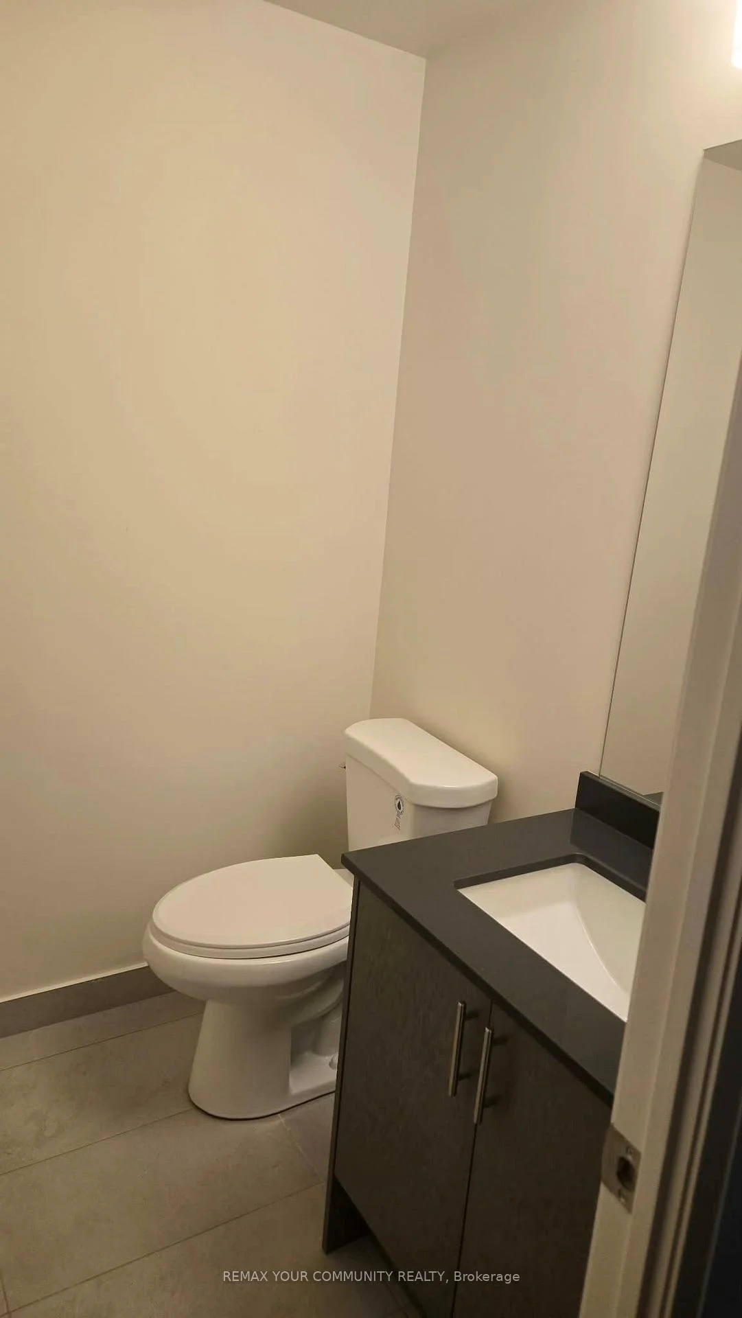 Photo 8 of Unit 1118, 8960 Jane Street, Vaughan, Vellore Village — HOMEH