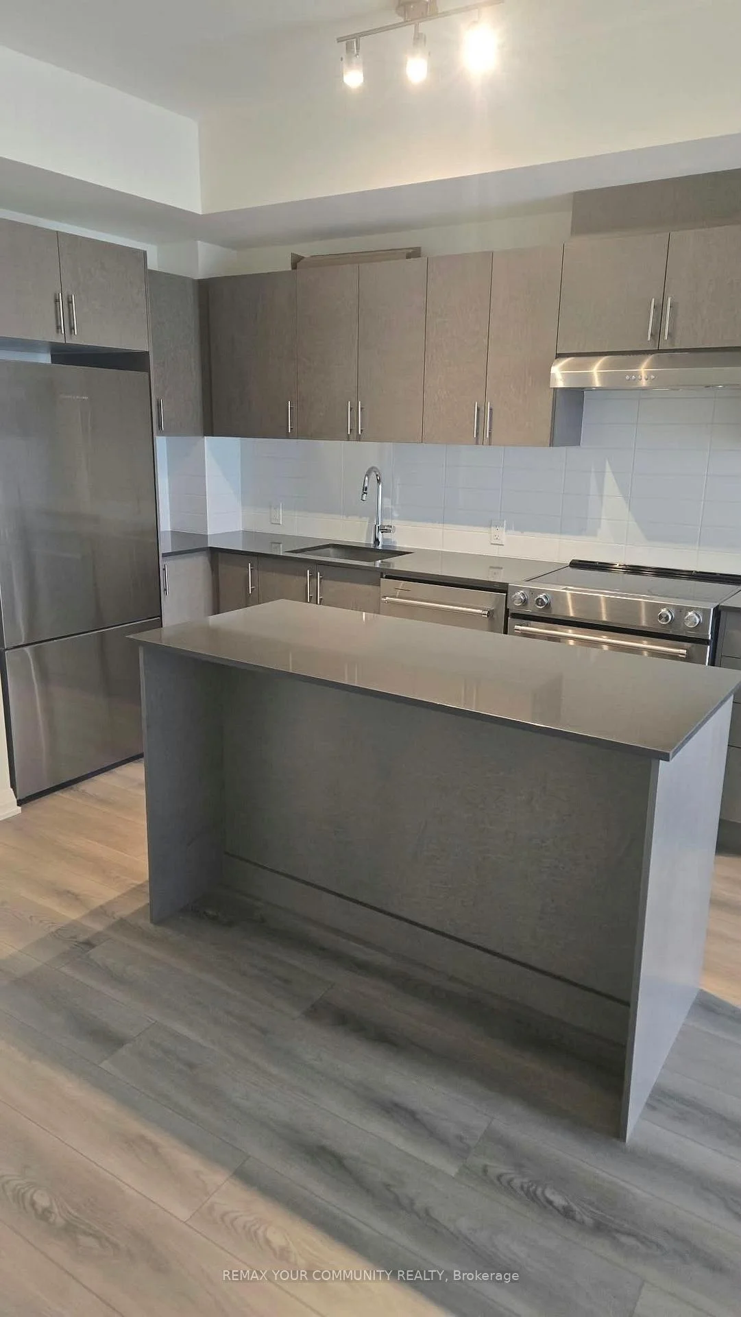 Photo 13 of Unit 1118, 8960 Jane Street, Vaughan, Vellore Village — HOMEH