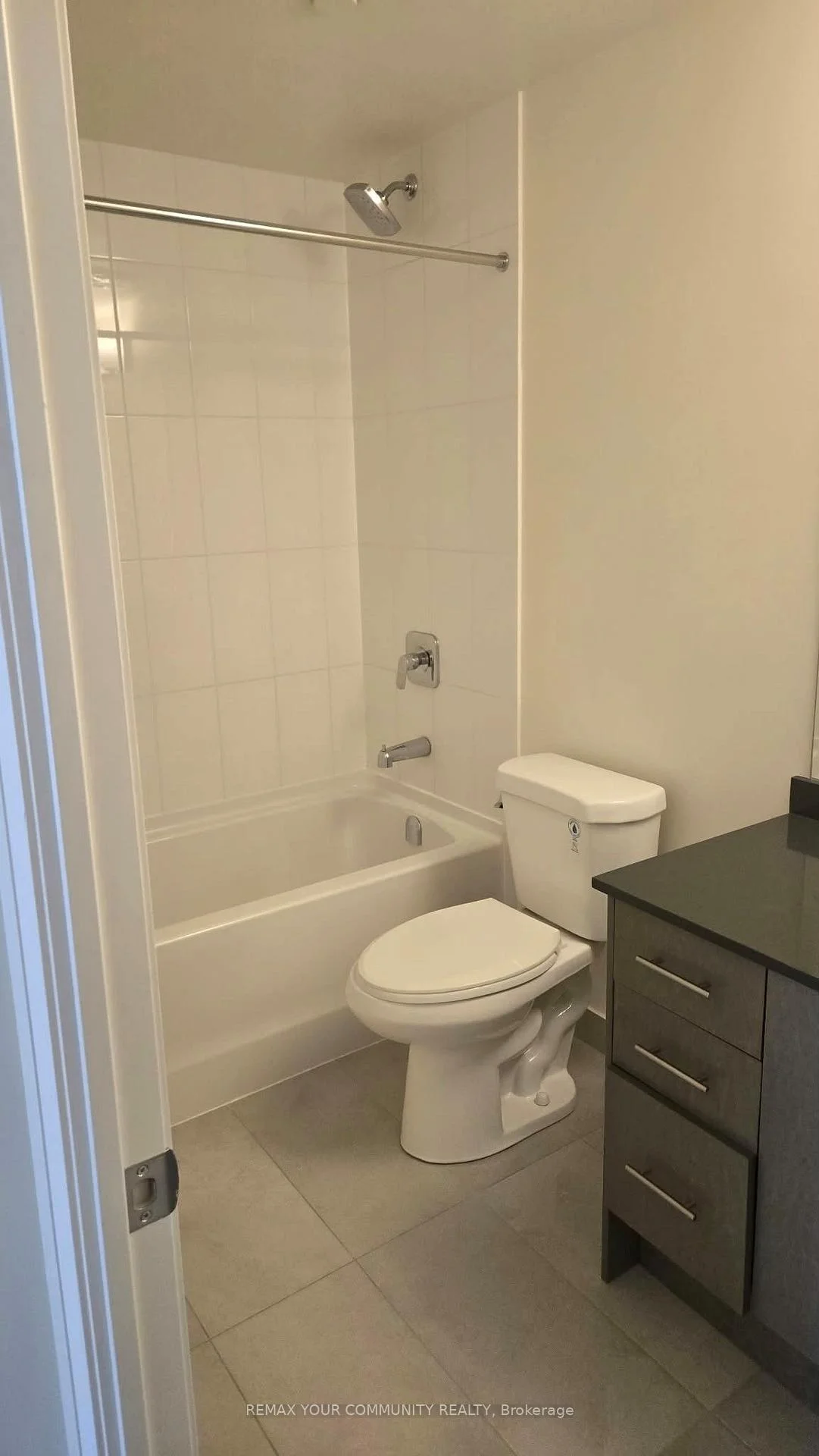 Photo 17 of Unit 1118, 8960 Jane Street, Vaughan, Vellore Village — HOMEH