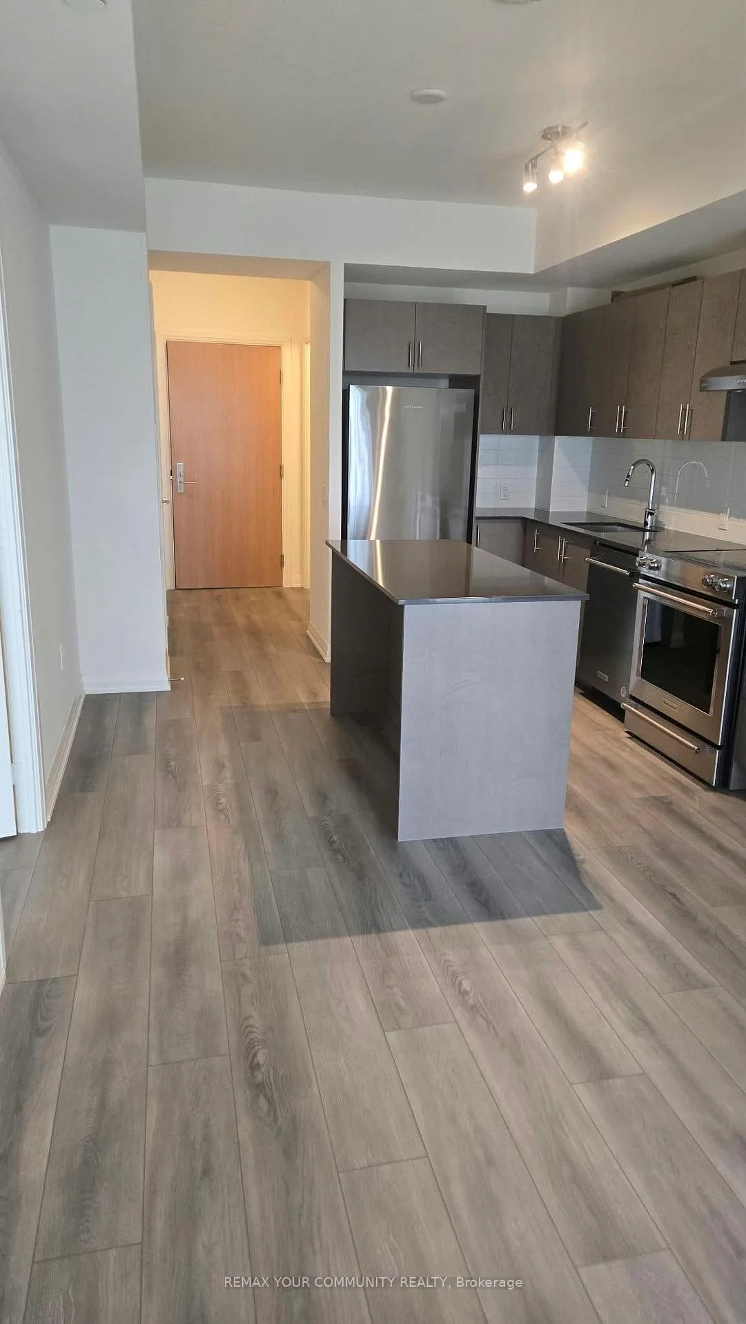 Photo 19 of Unit 1118, 8960 Jane Street, Vaughan, Vellore Village — HOMEH
