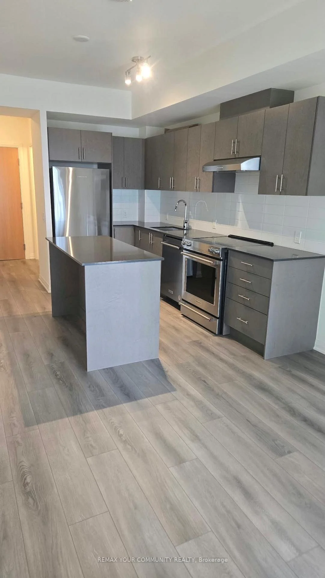 Photo 20 of Unit 1118, 8960 Jane Street, Vaughan, Vellore Village — HOMEH