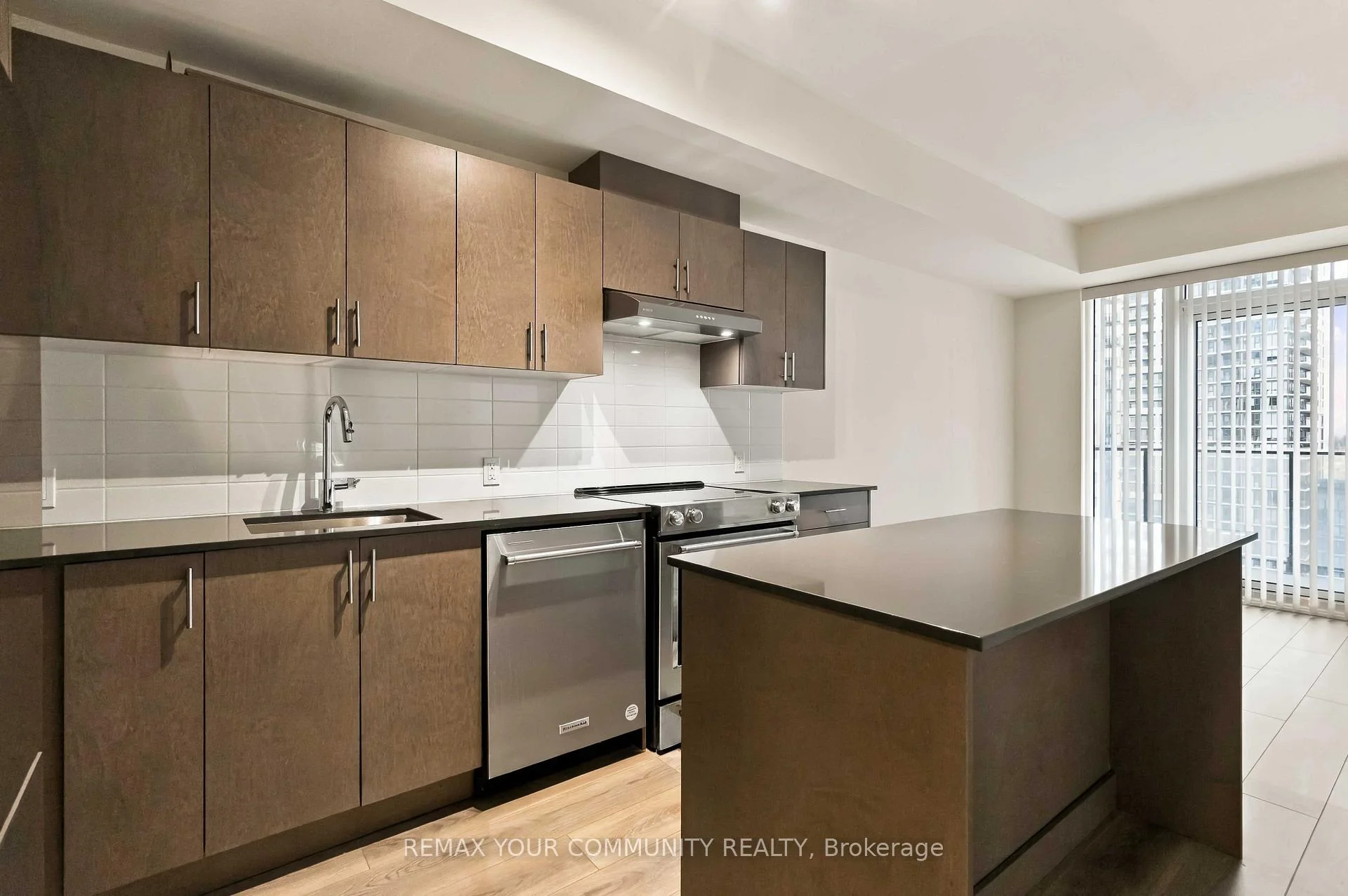 Photo 33 of Unit 1118, 8960 Jane Street, Vaughan, Vellore Village — HOMEH