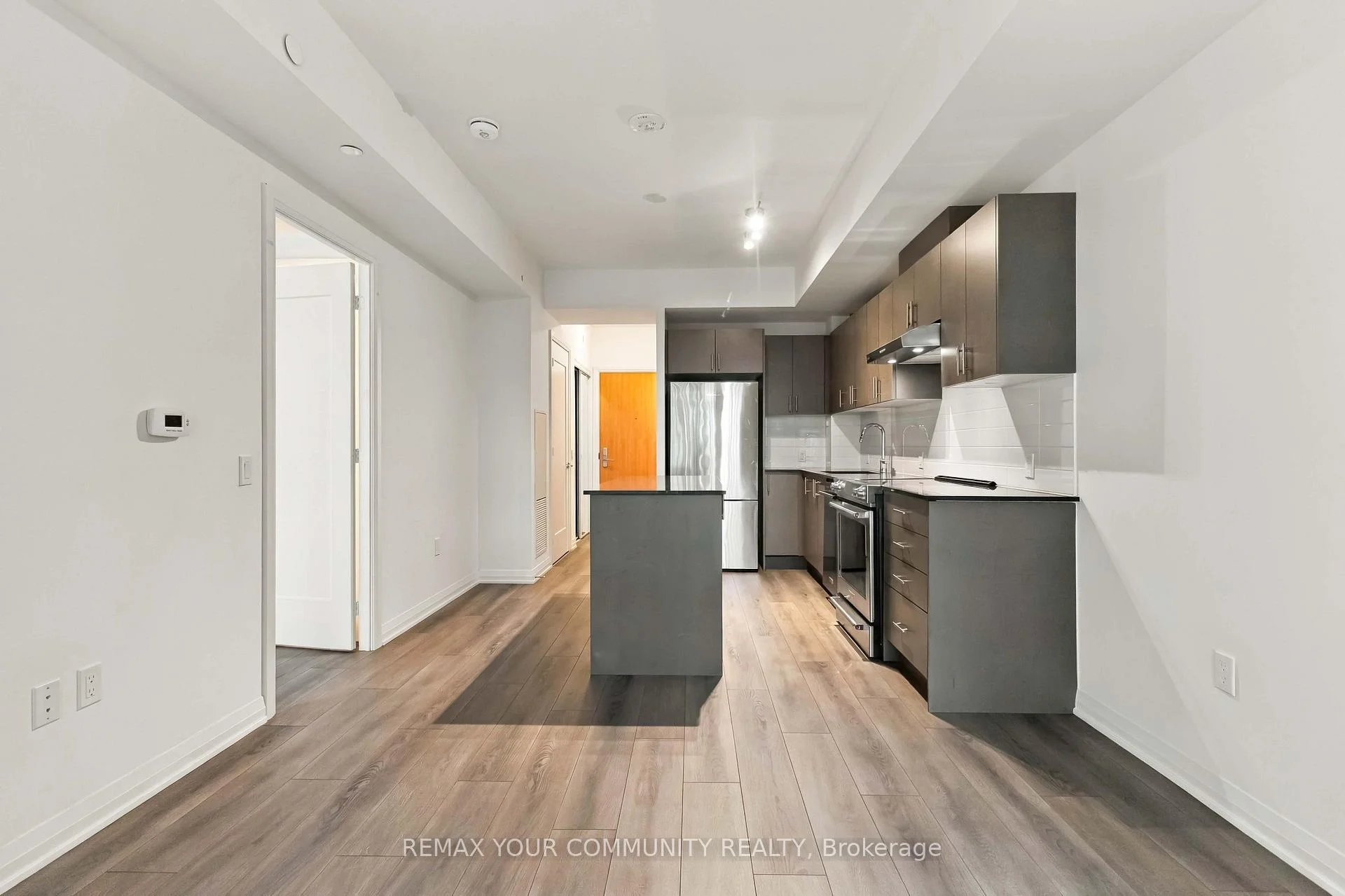 Photo 42 of Unit 1118, 8960 Jane Street, Vaughan, Vellore Village — HOMEH
