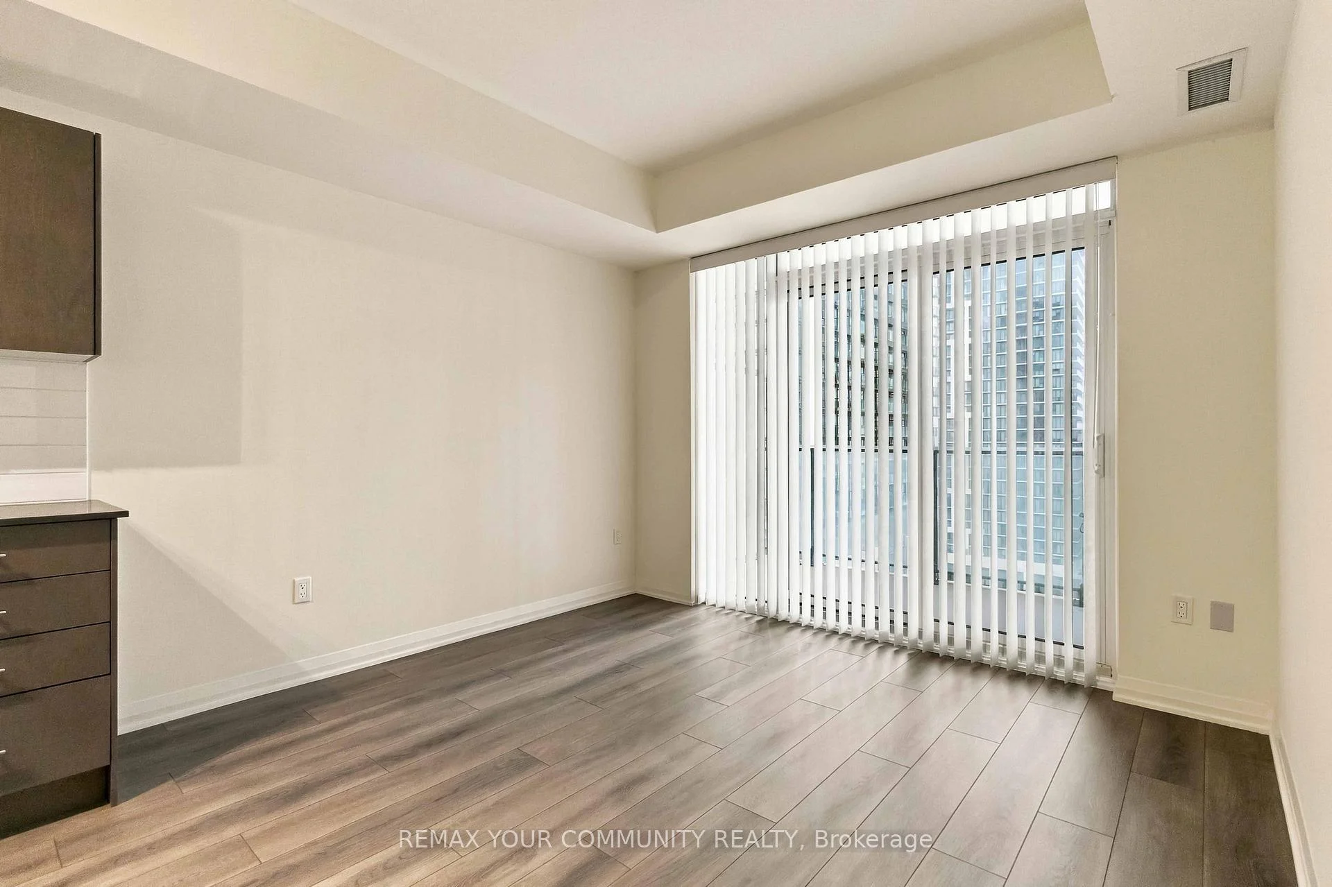 Photo 45 of Unit 1118, 8960 Jane Street, Vaughan, Vellore Village — HOMEH