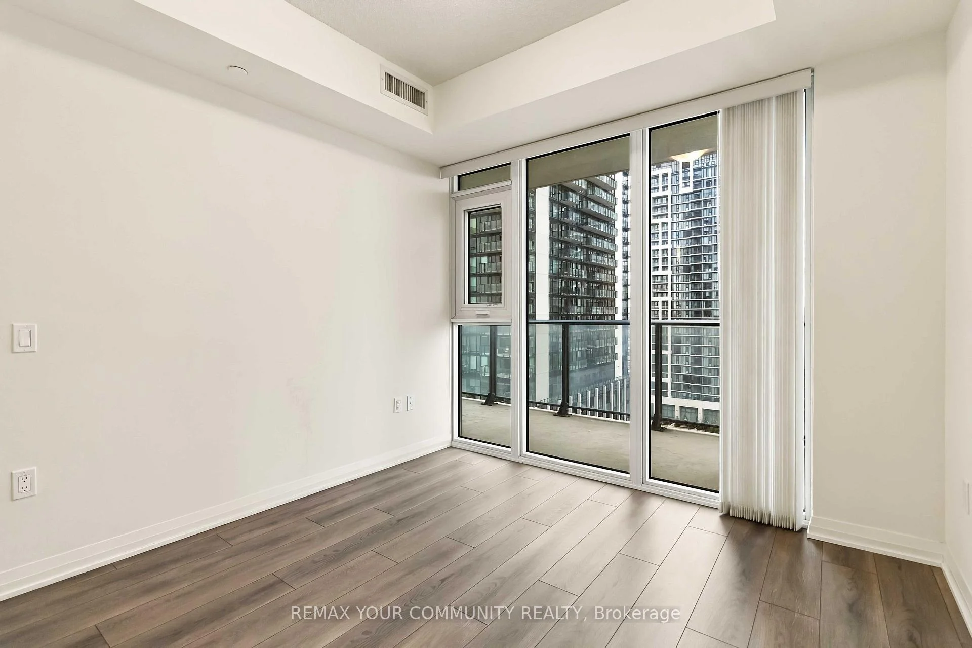 Photo 48 of Unit 1118, 8960 Jane Street, Vaughan, Vellore Village — HOMEH