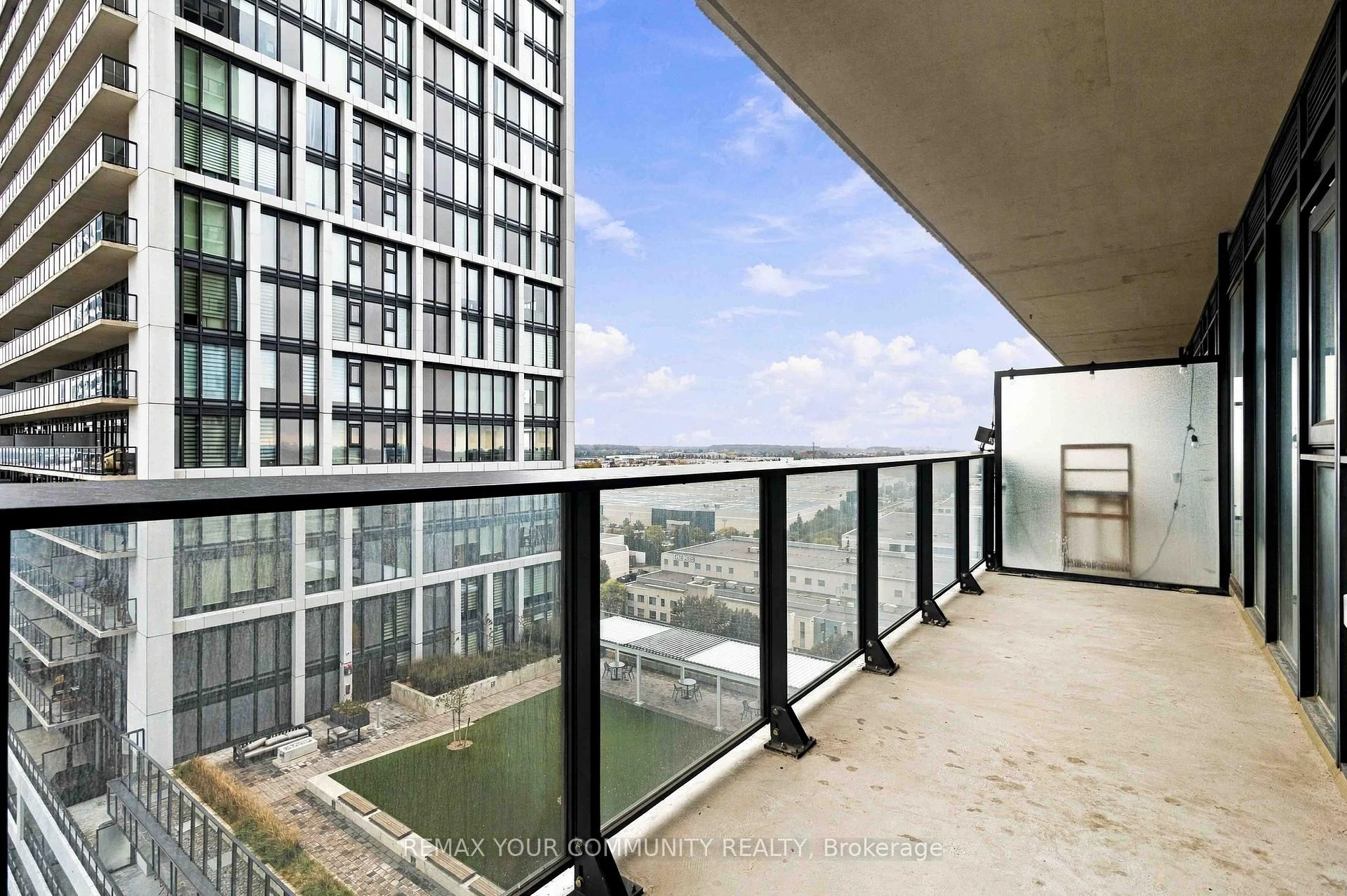 Photo 52 of Unit 1118, 8960 Jane Street, Vaughan, Vellore Village — HOMEH